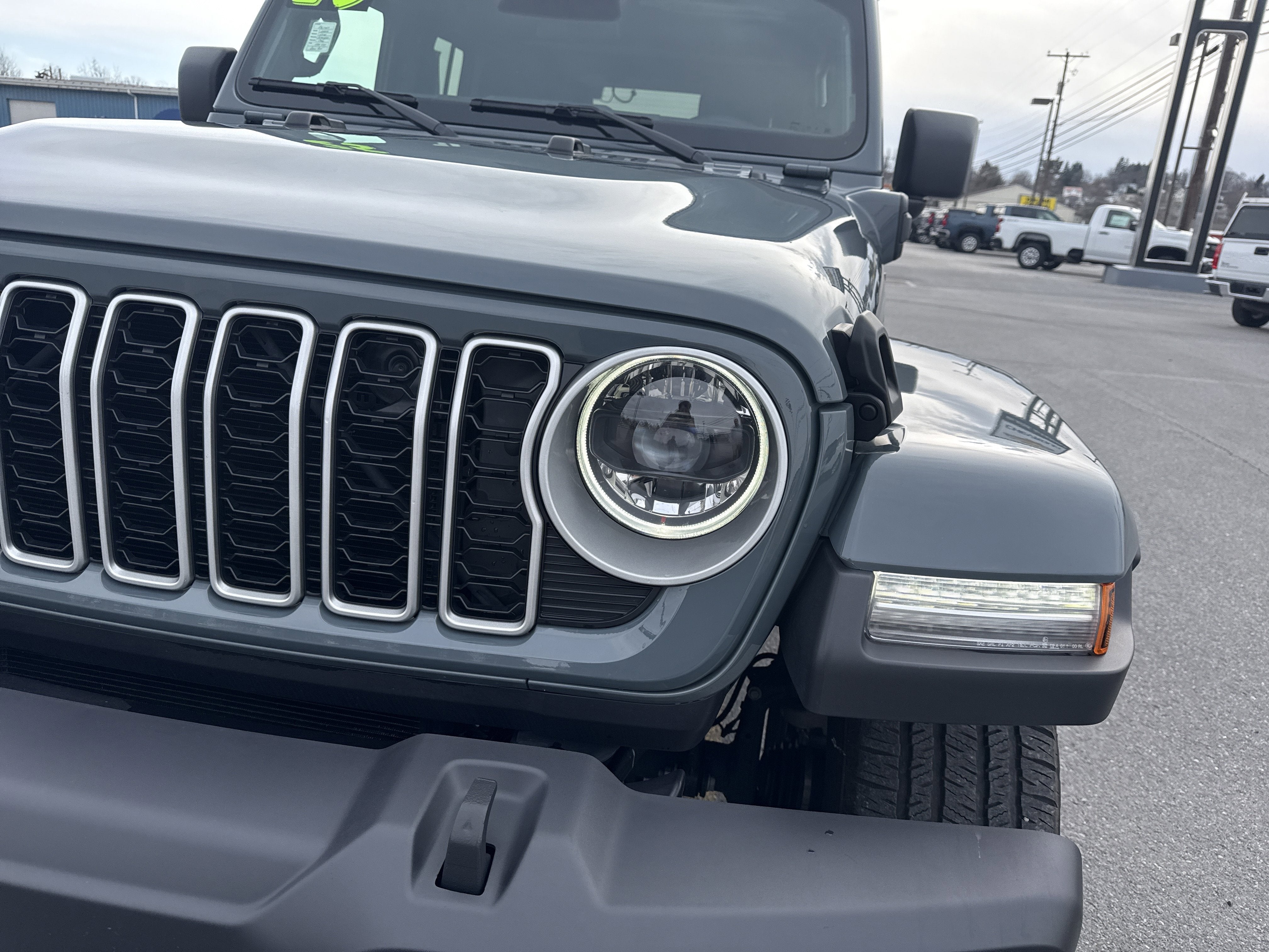 2025 Jeep Wrangler 4xe Sahara
