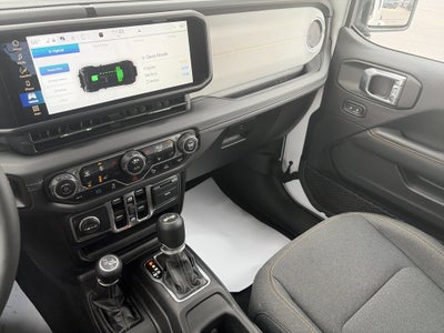 2025 Jeep Wrangler 4xe Sahara