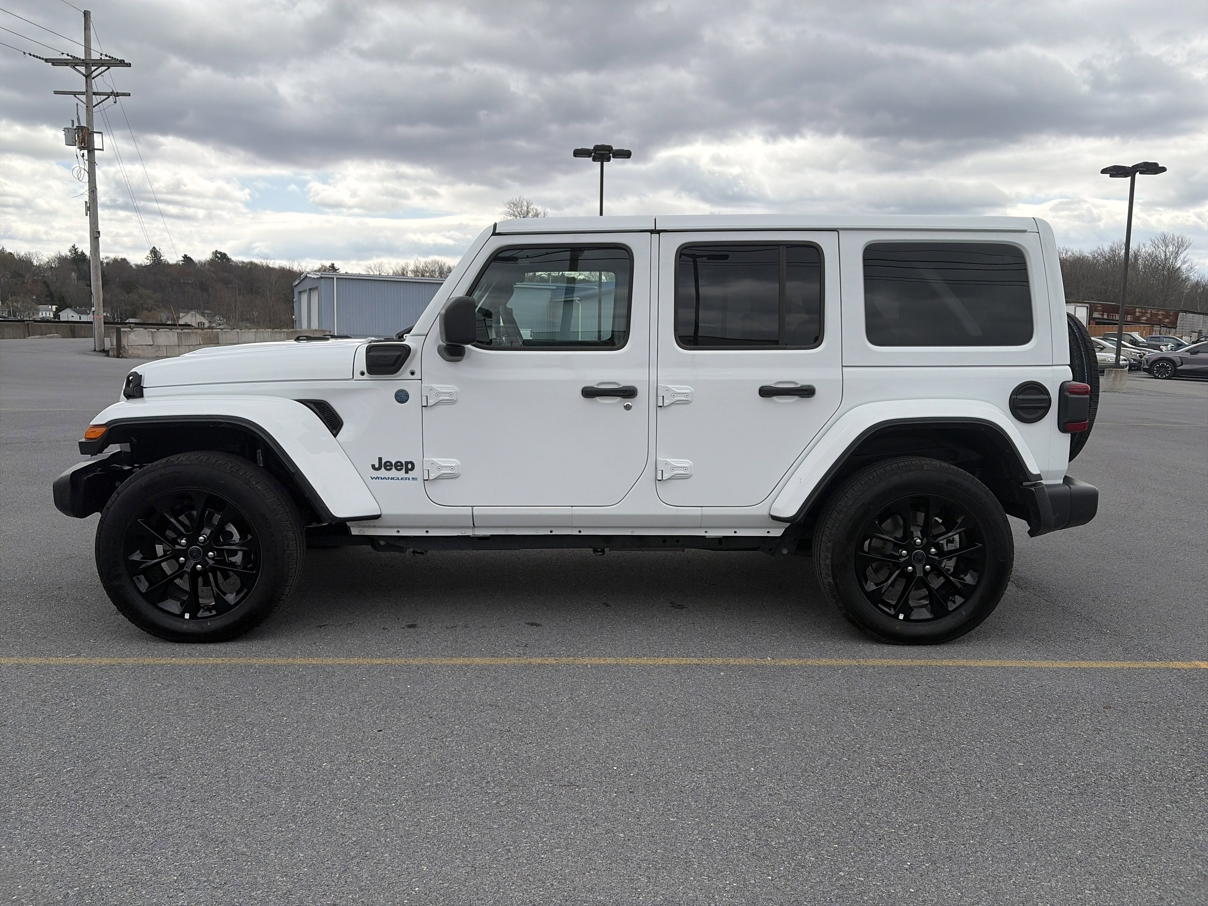 2025 Jeep Wrangler 4xe Sahara