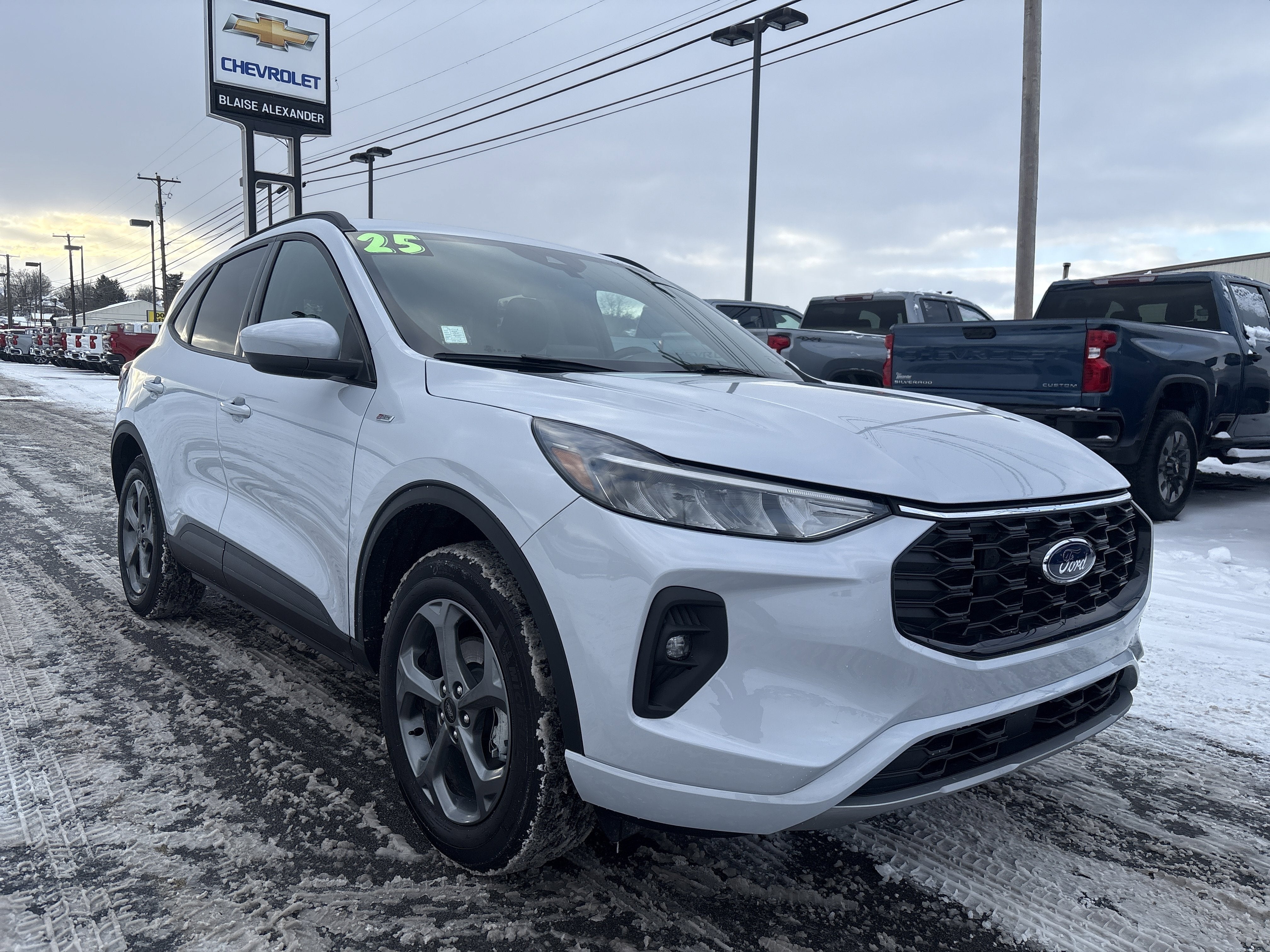 2025 Ford Escape ST-Line Select