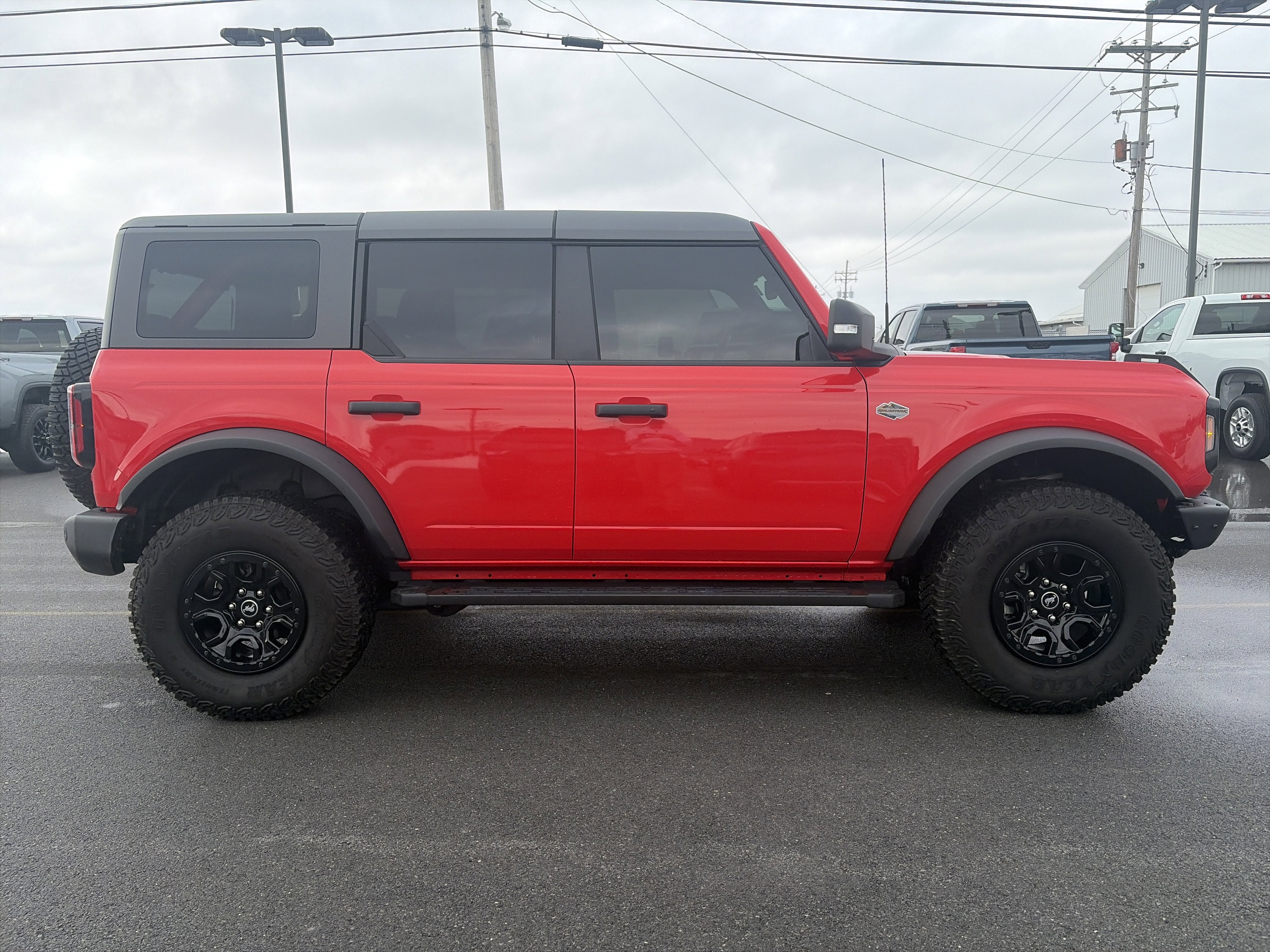 2023 Ford Bronco Base