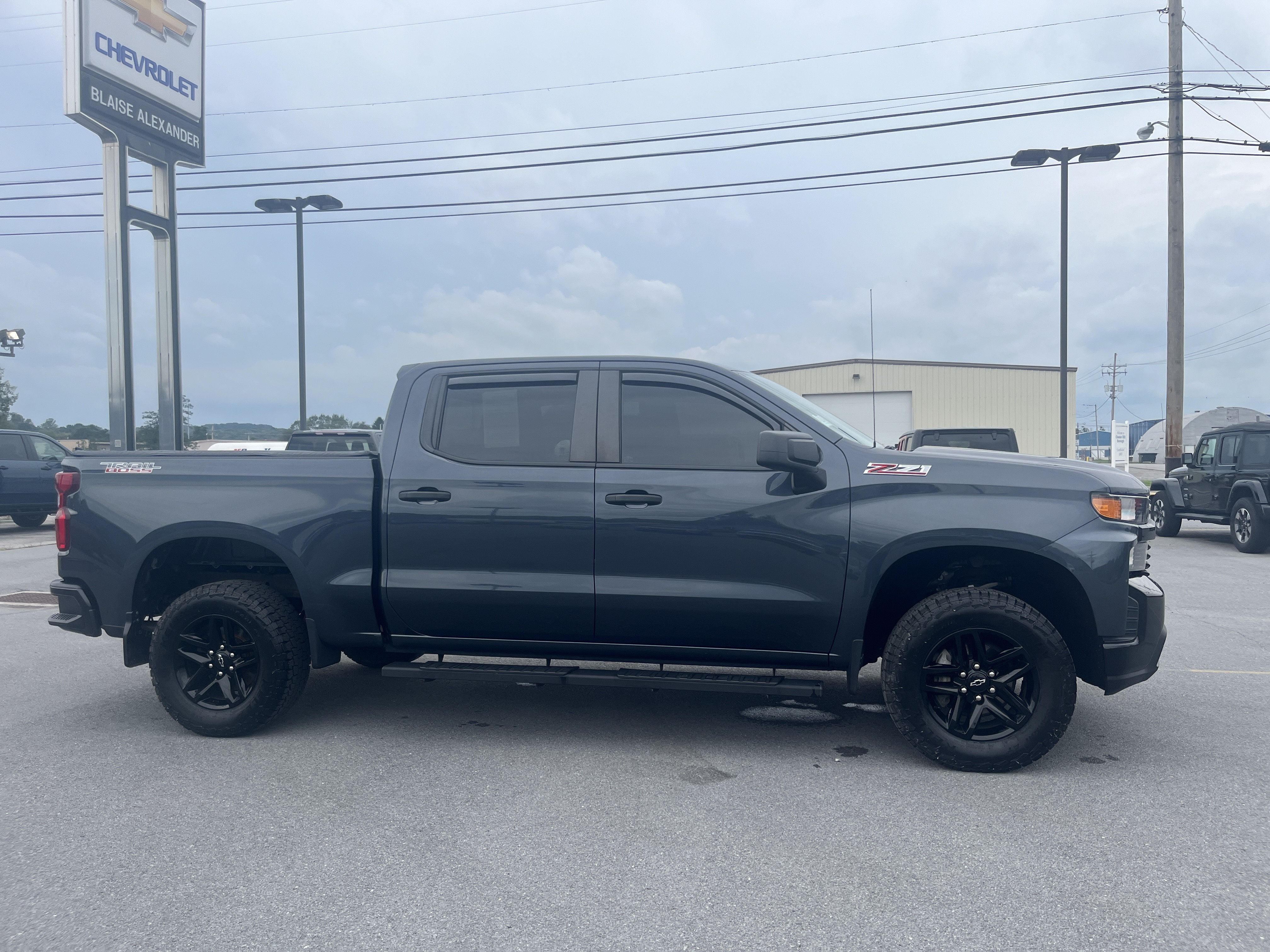 2021 Chevrolet Silverado 1500 Custom Trail Boss
