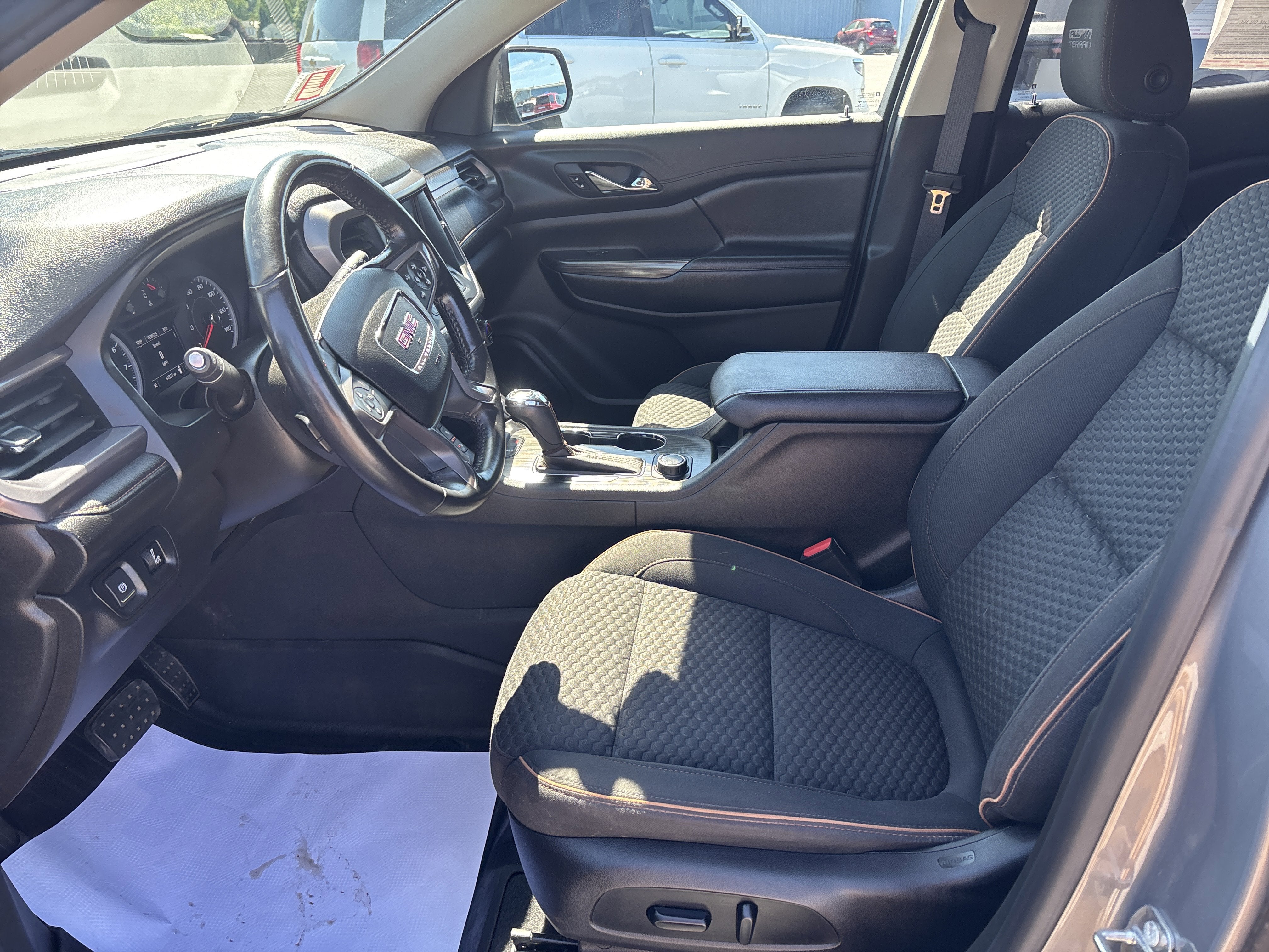 2019 GMC Acadia SLE