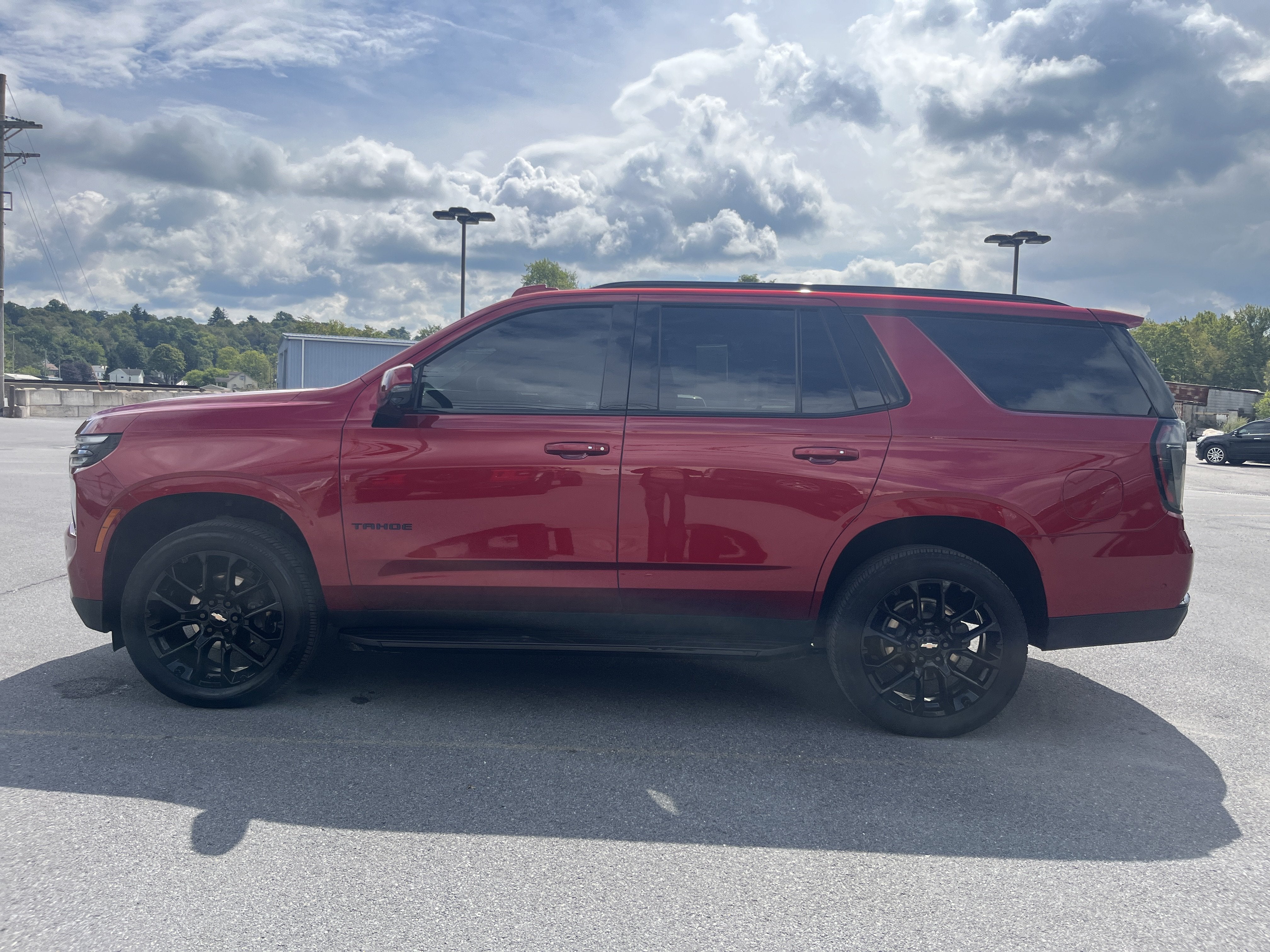 2025 Chevrolet Tahoe RST