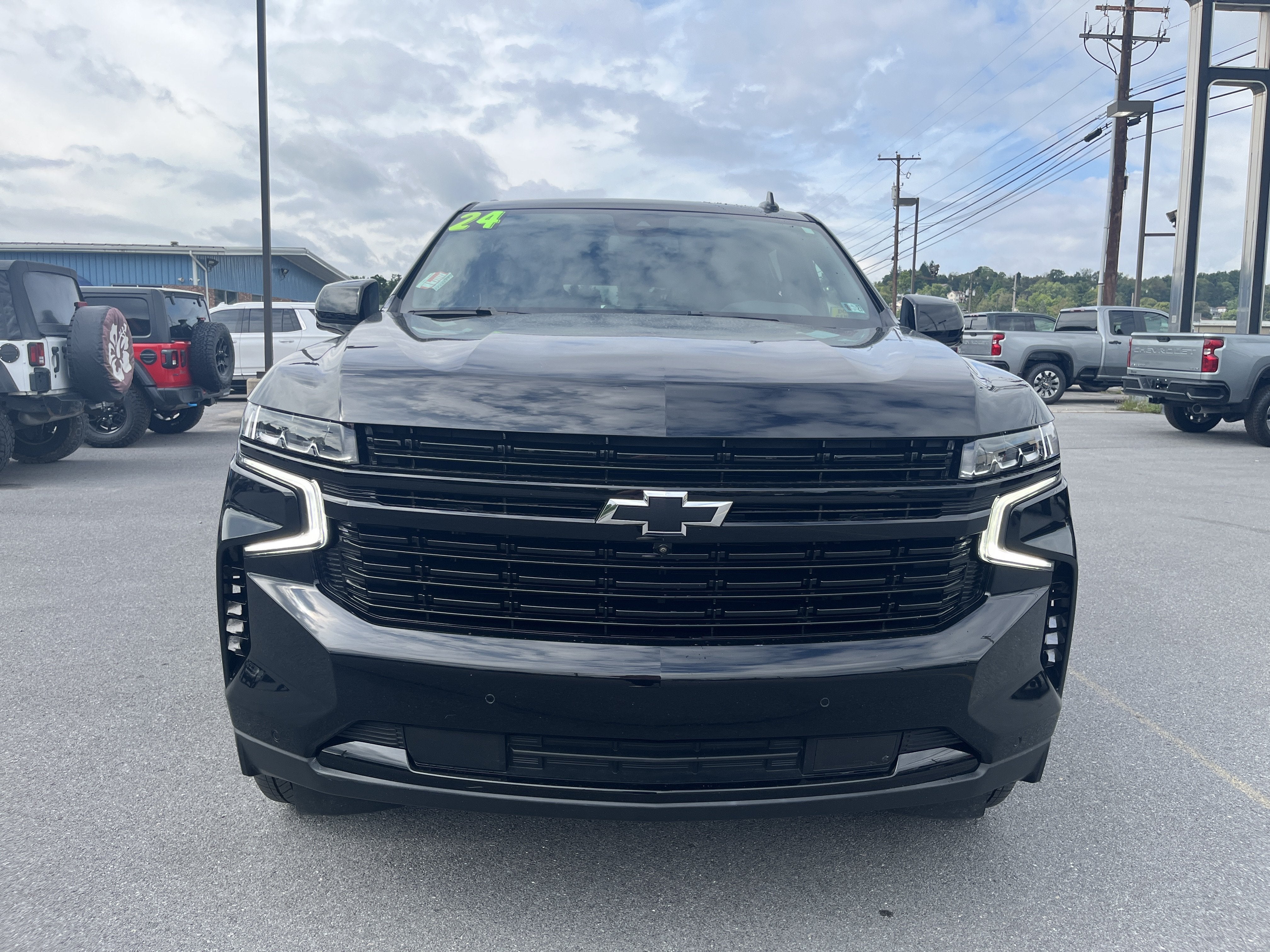 2024 Chevrolet Suburban RST