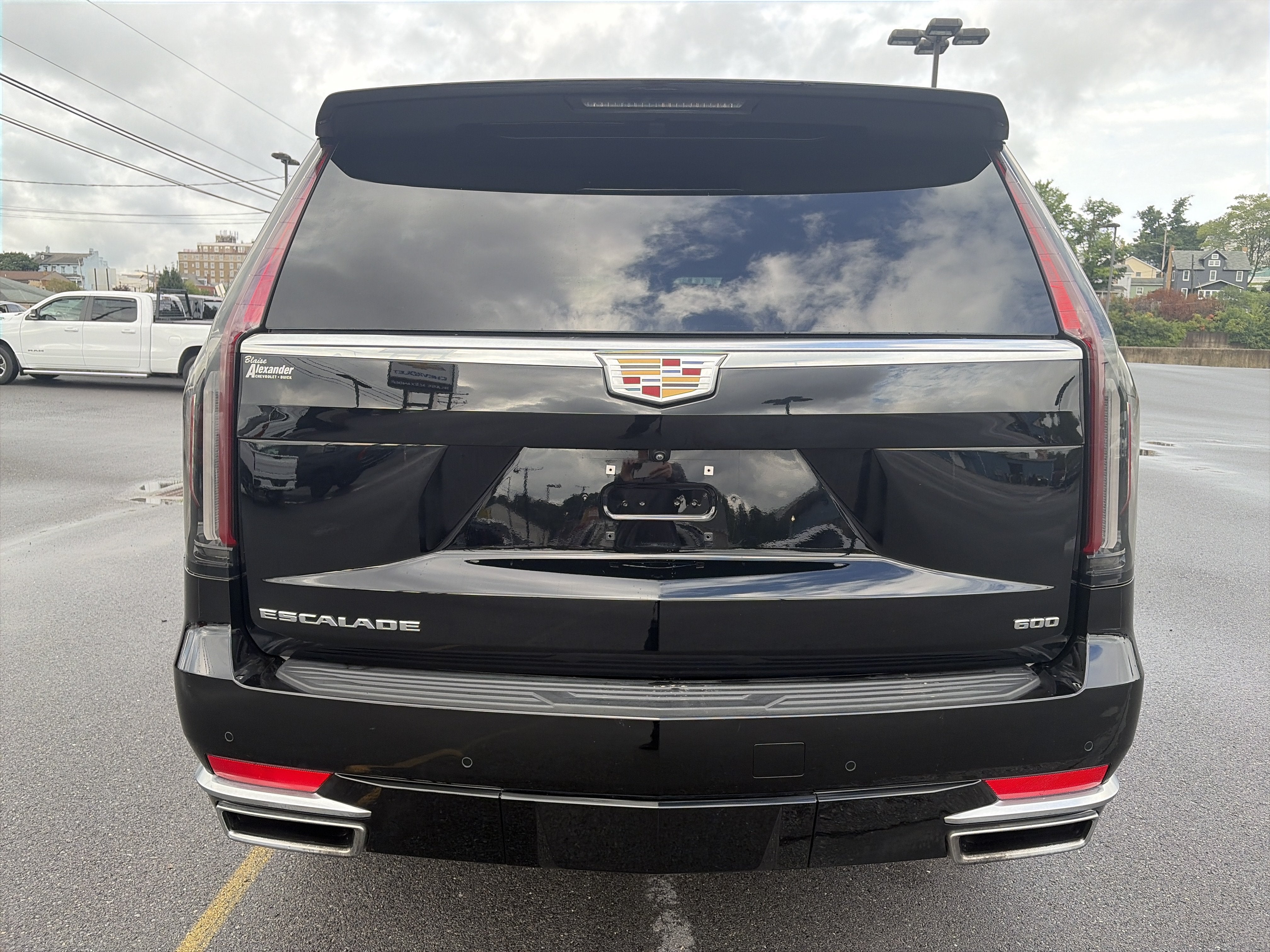 2023 Cadillac Escalade ESV 4WD Luxury