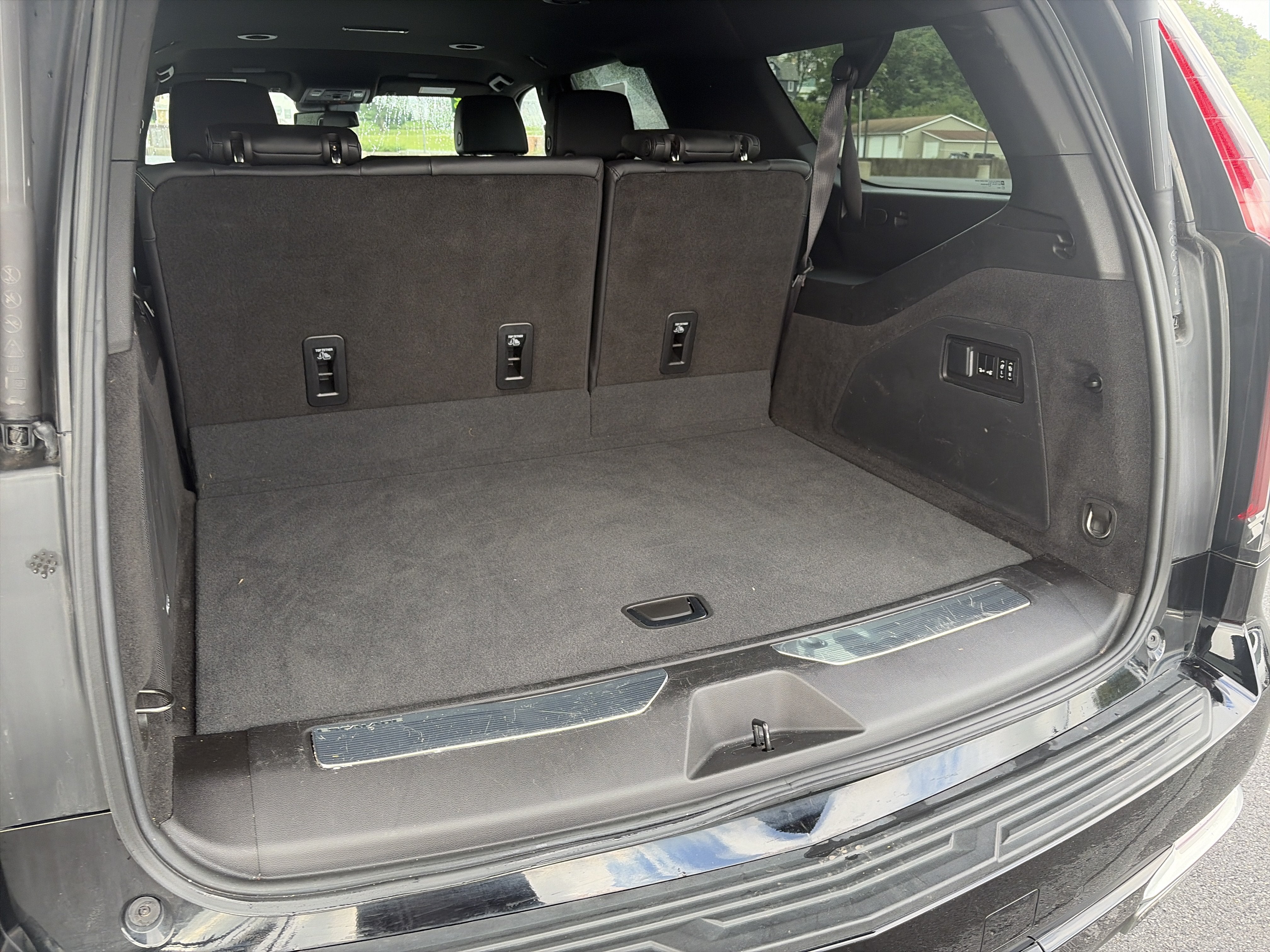 2023 Cadillac Escalade ESV 4WD Luxury