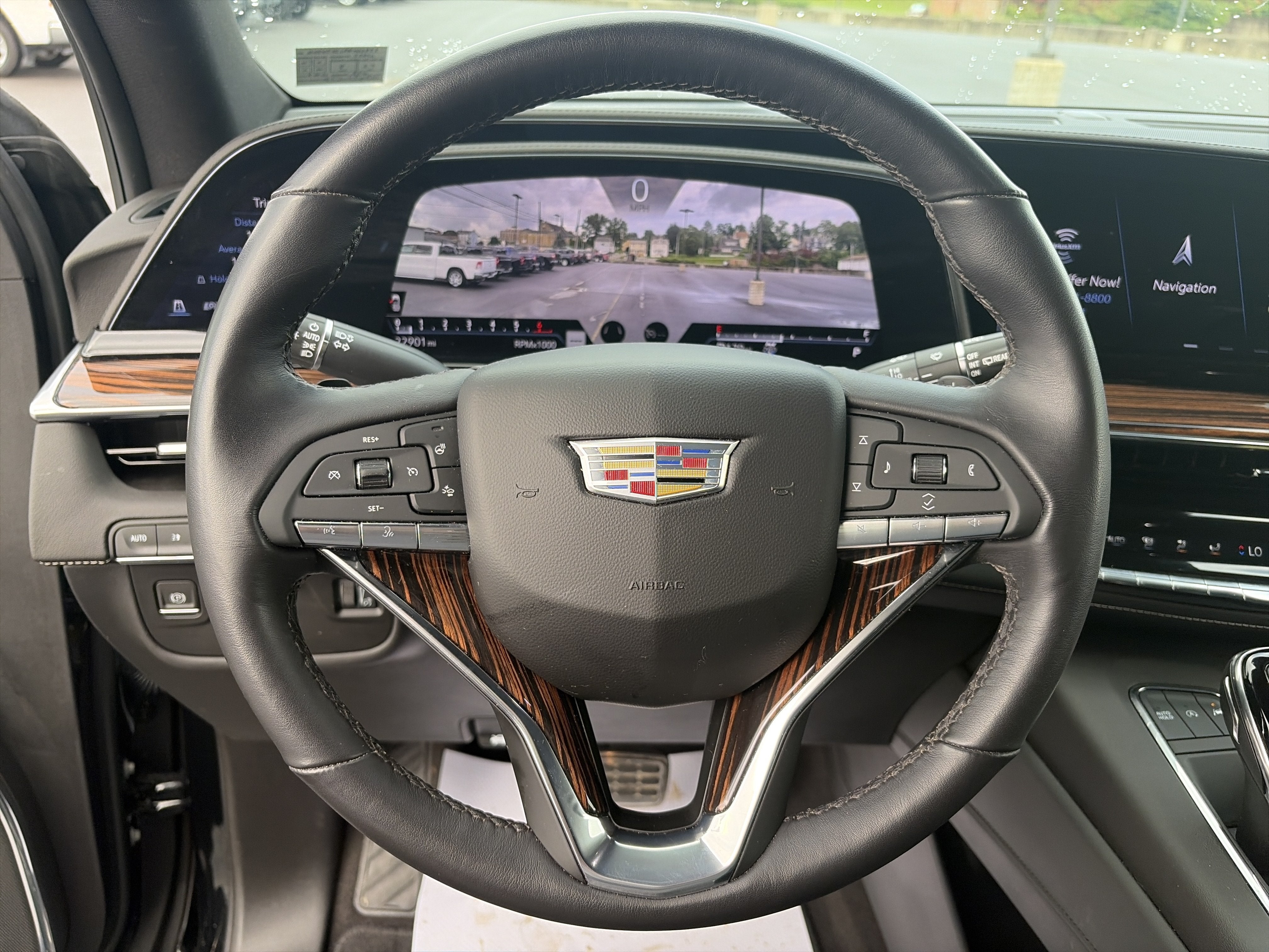 2023 Cadillac Escalade ESV 4WD Luxury