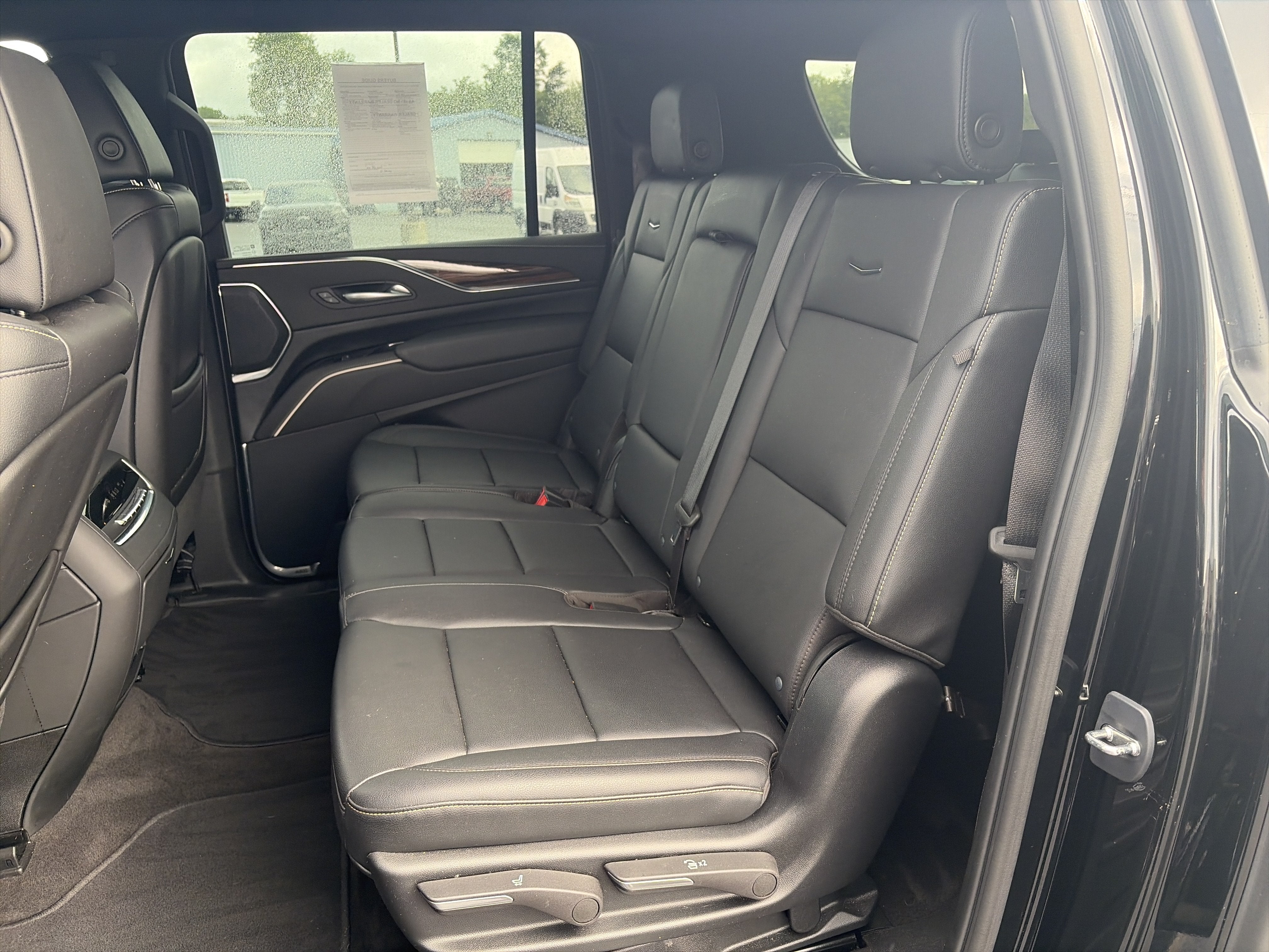 2023 Cadillac Escalade ESV 4WD Luxury
