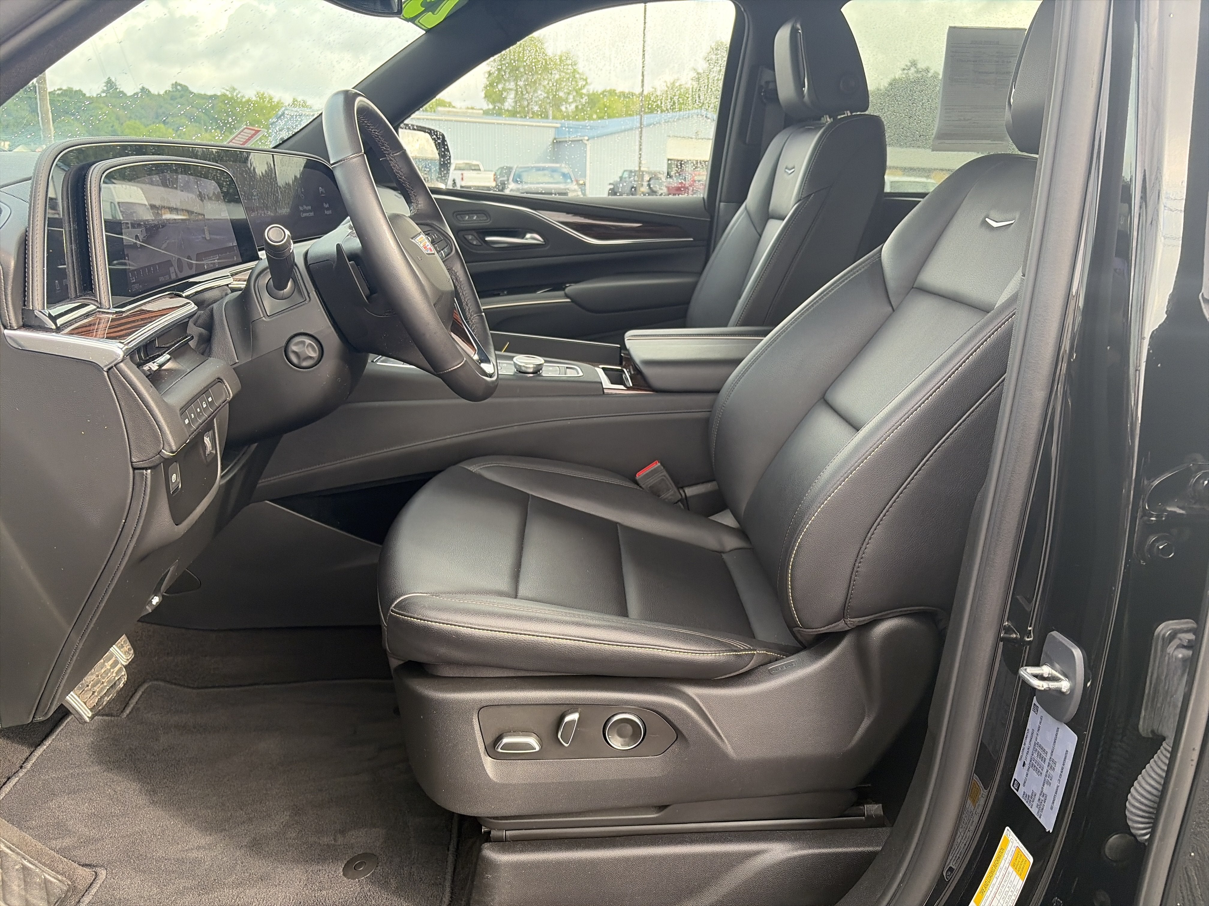 2023 Cadillac Escalade ESV 4WD Luxury