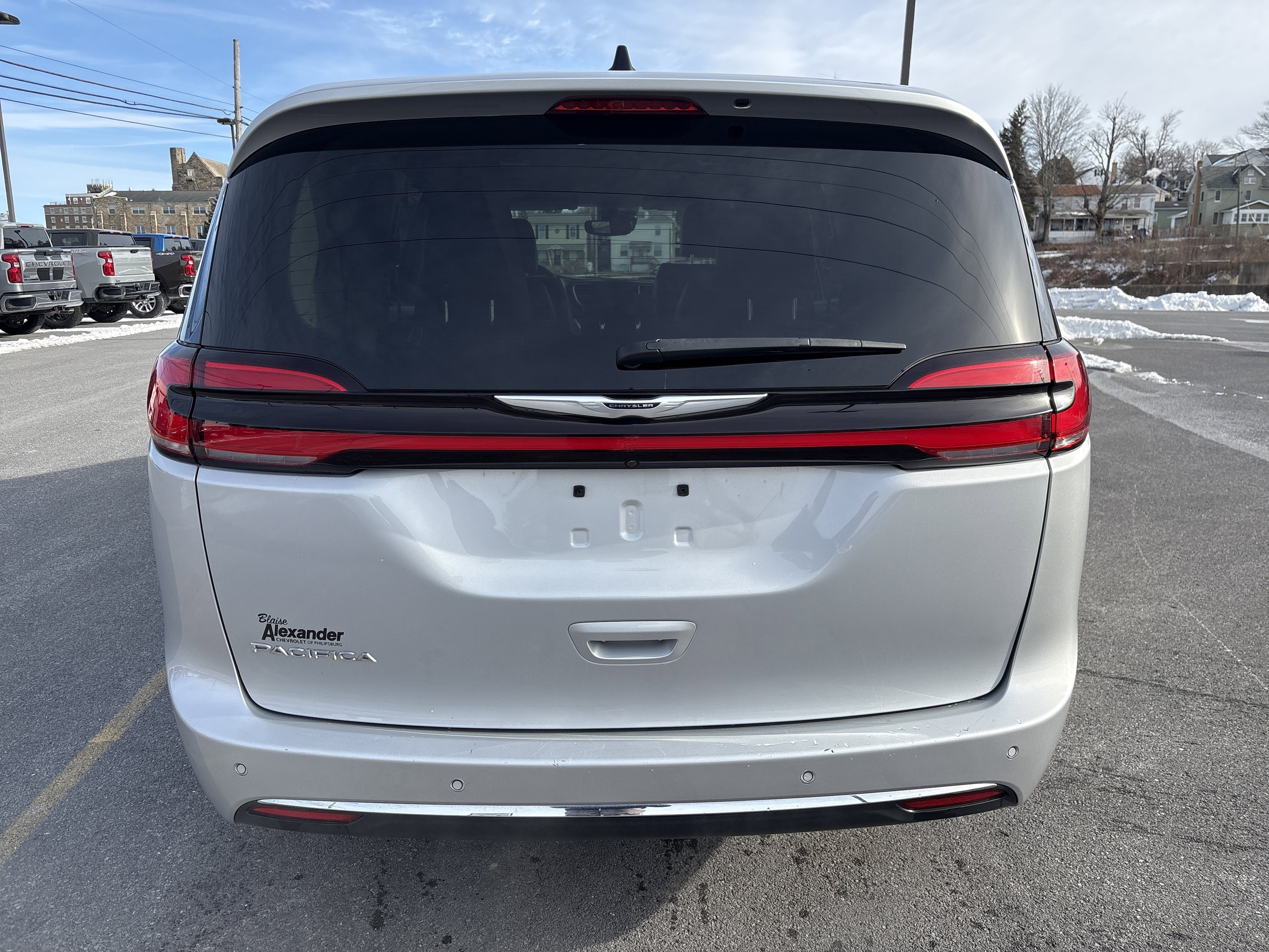 2024 Chrysler Pacifica Touring L