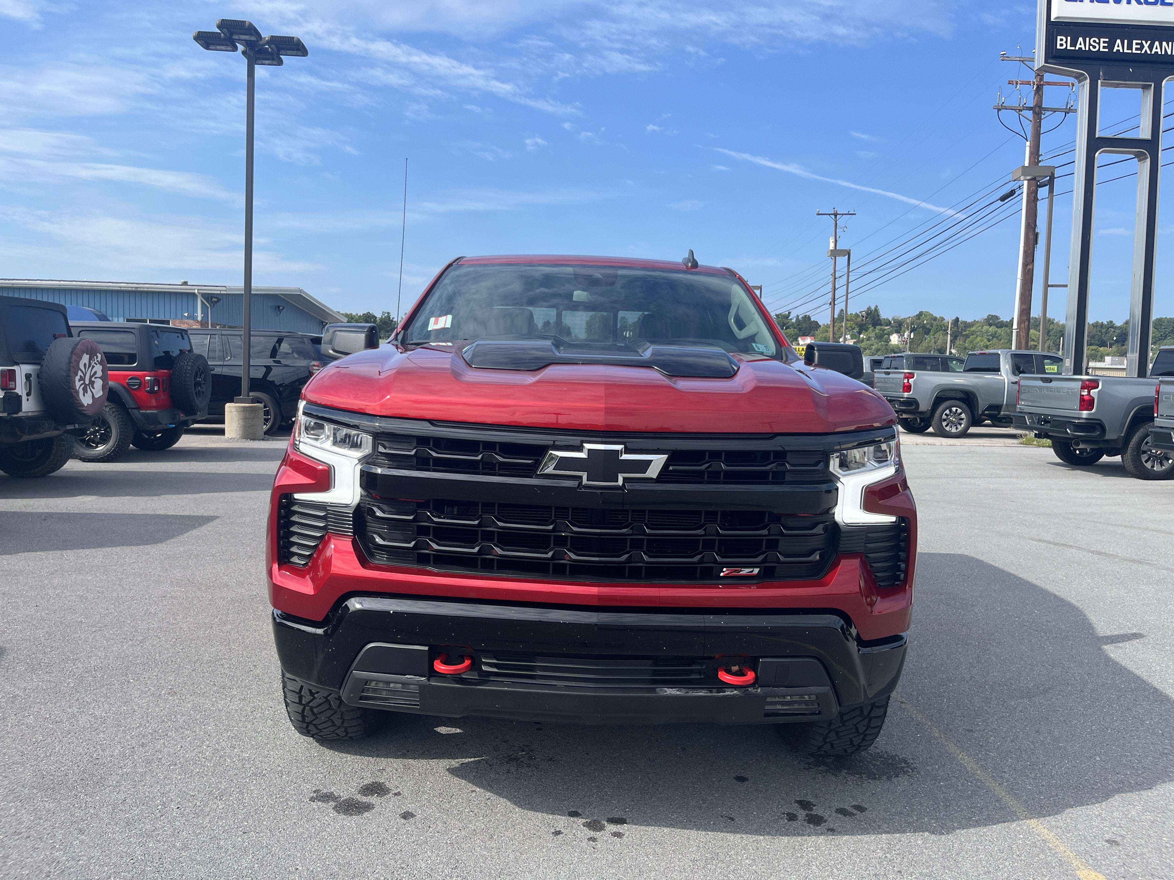 2025 Chevrolet Silverado 1500 LT Trail Boss