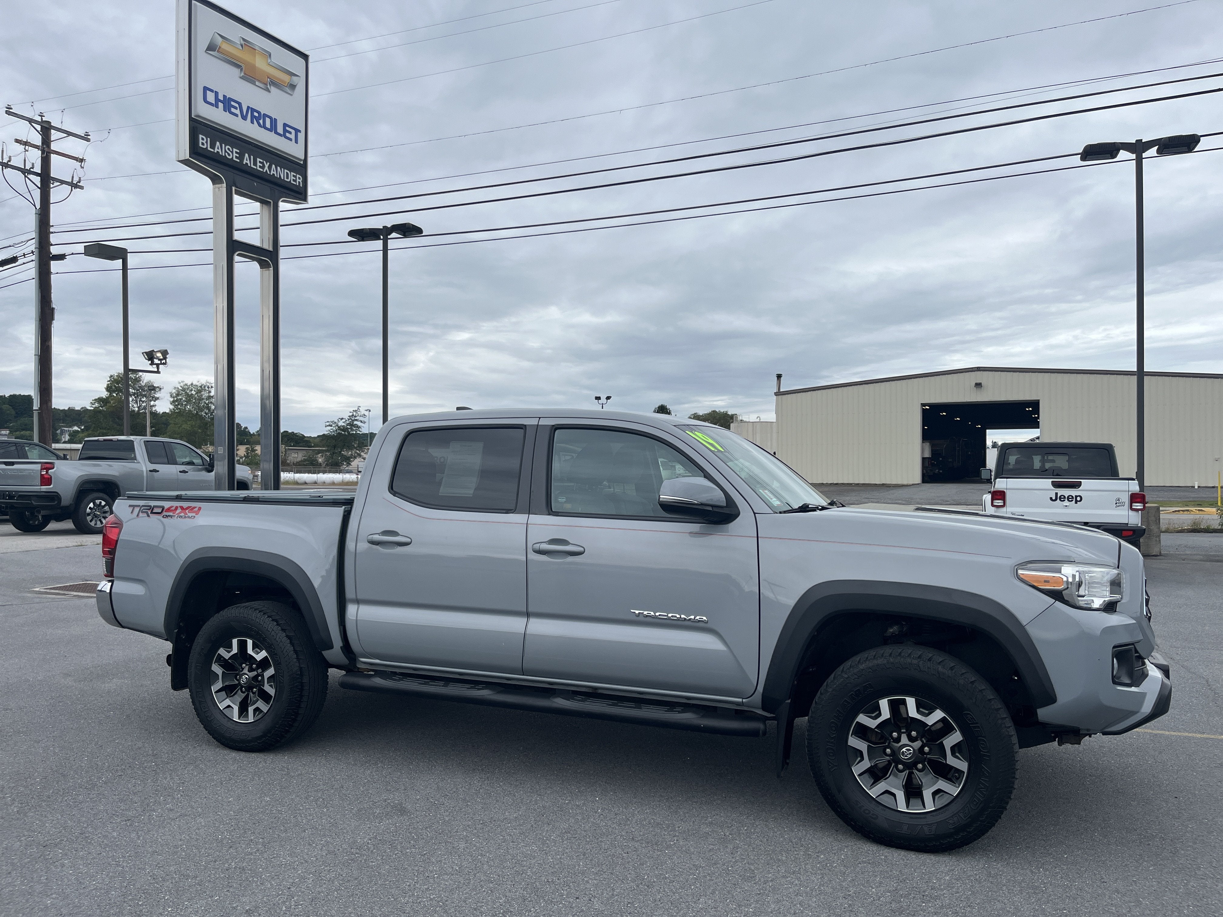 2019 Toyota Tacoma 4WD SR
