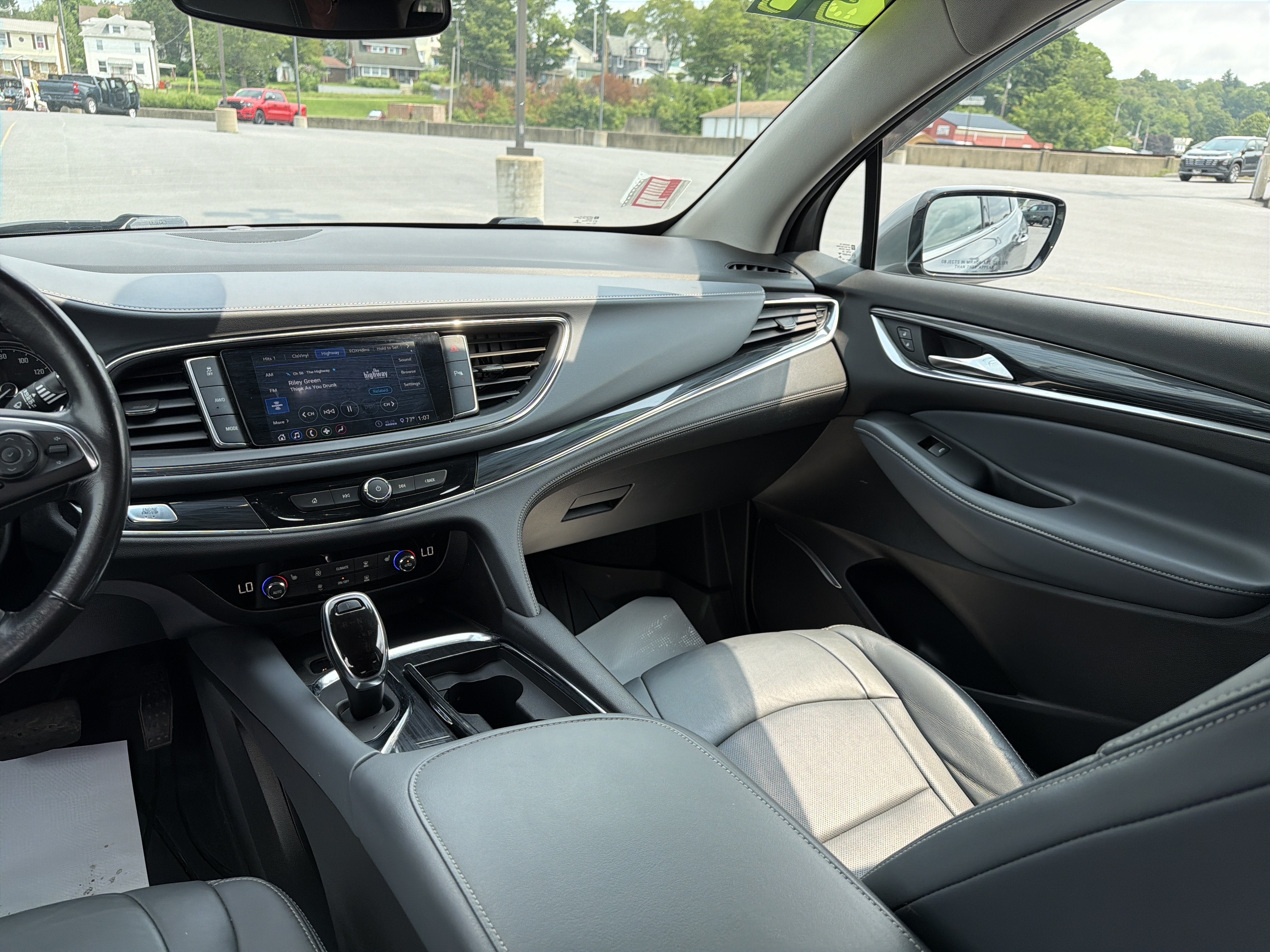 2021 Buick Enclave Essence