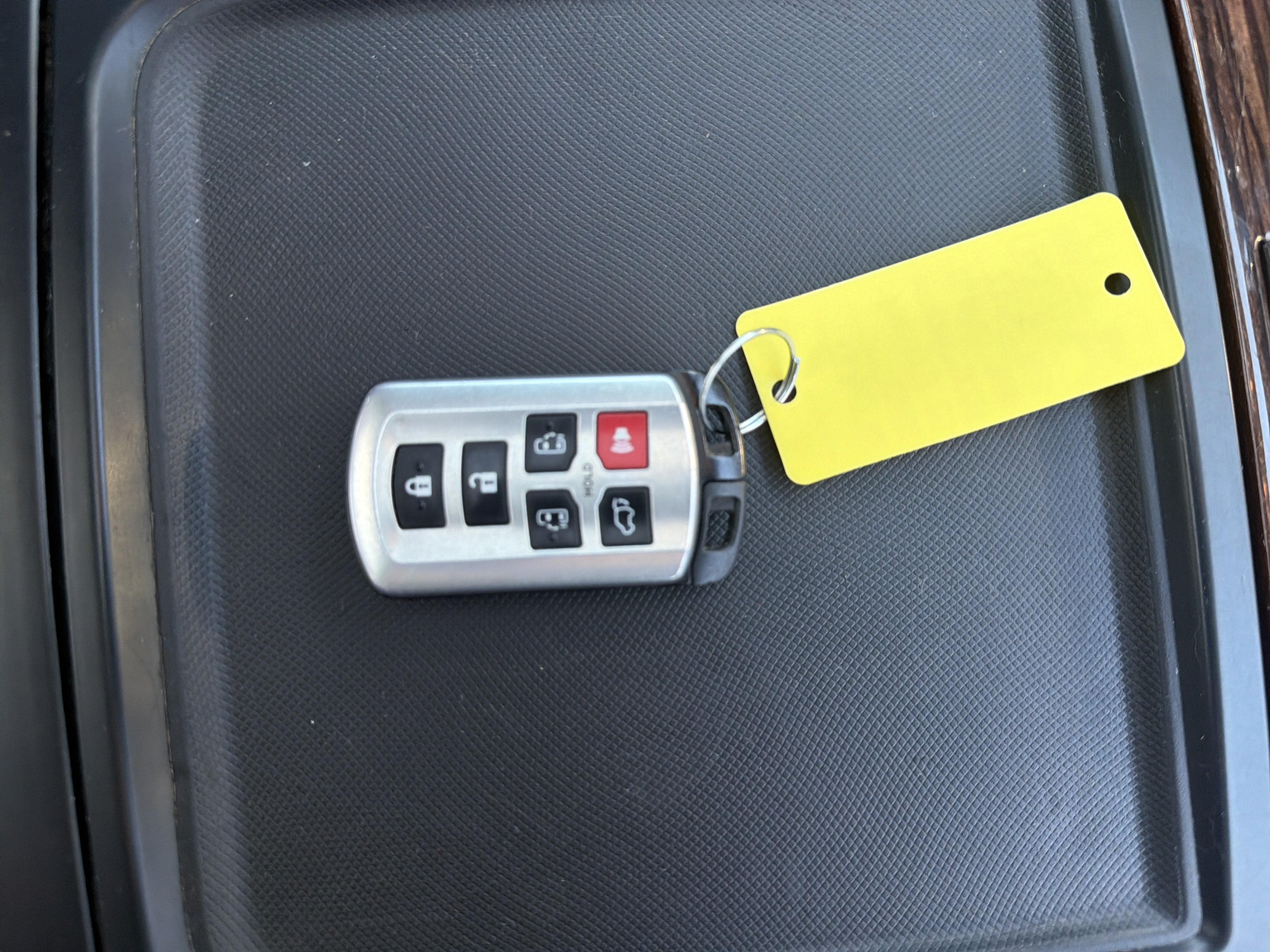 2017 Toyota Sienna XLE Auto Access Seat