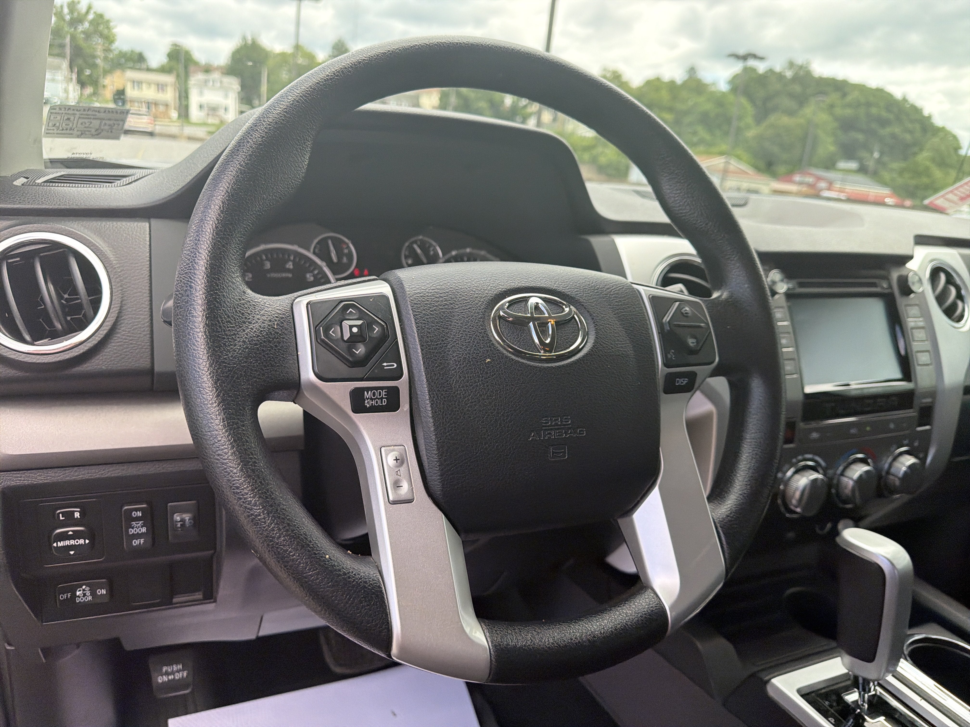 2016 Toyota Tundra 4WD Truck SR