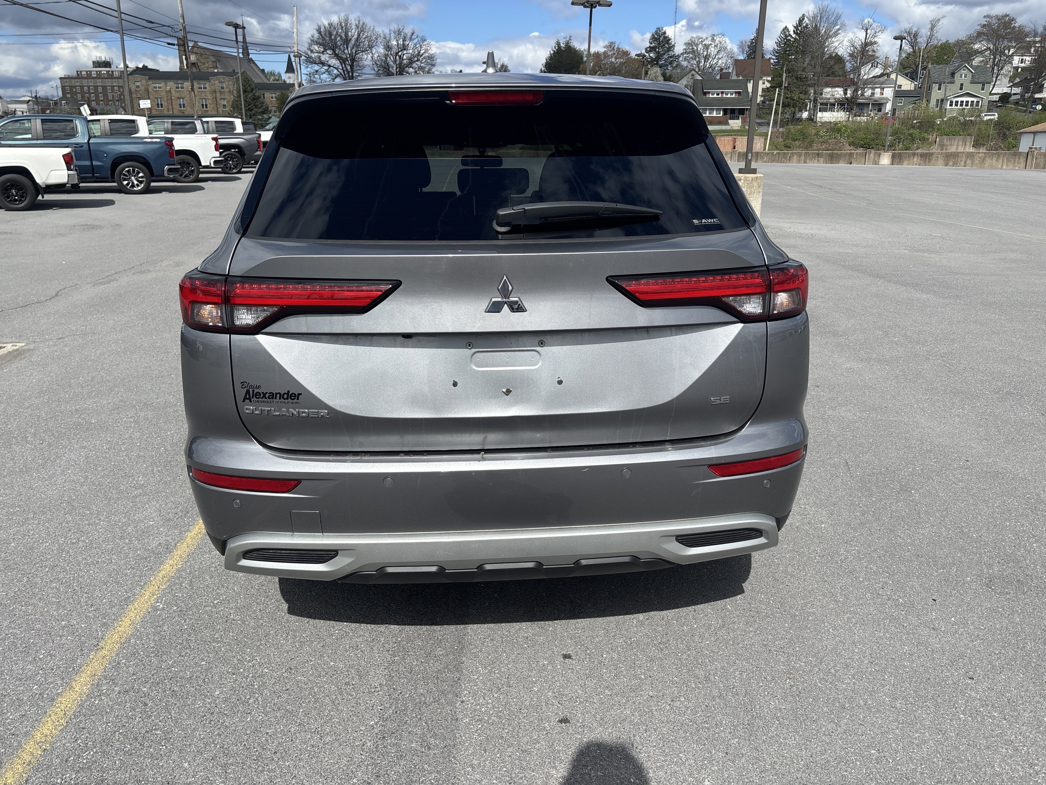 2022 Mitsubishi Outlander SE