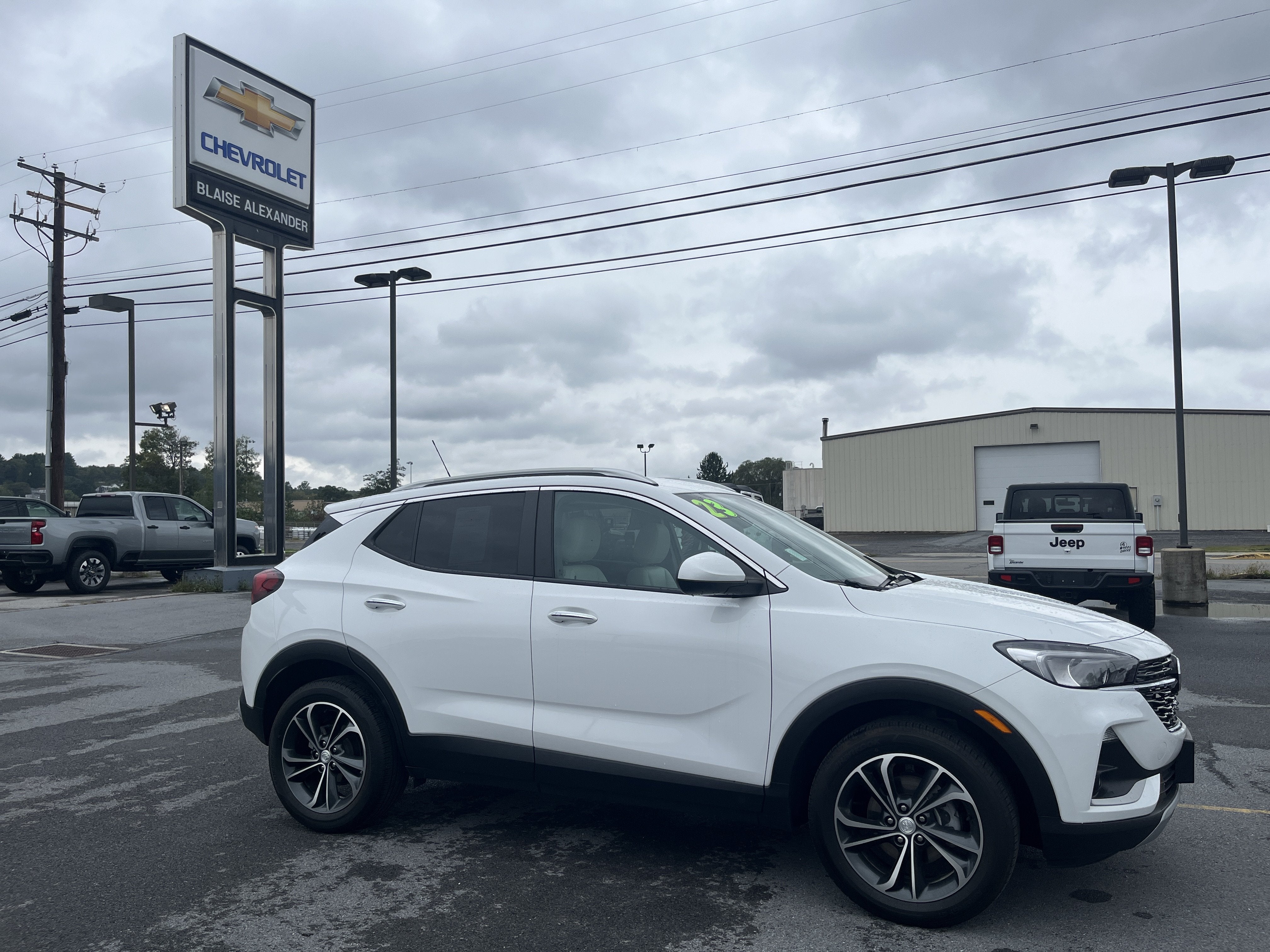 2023 Buick Encore GX Select
