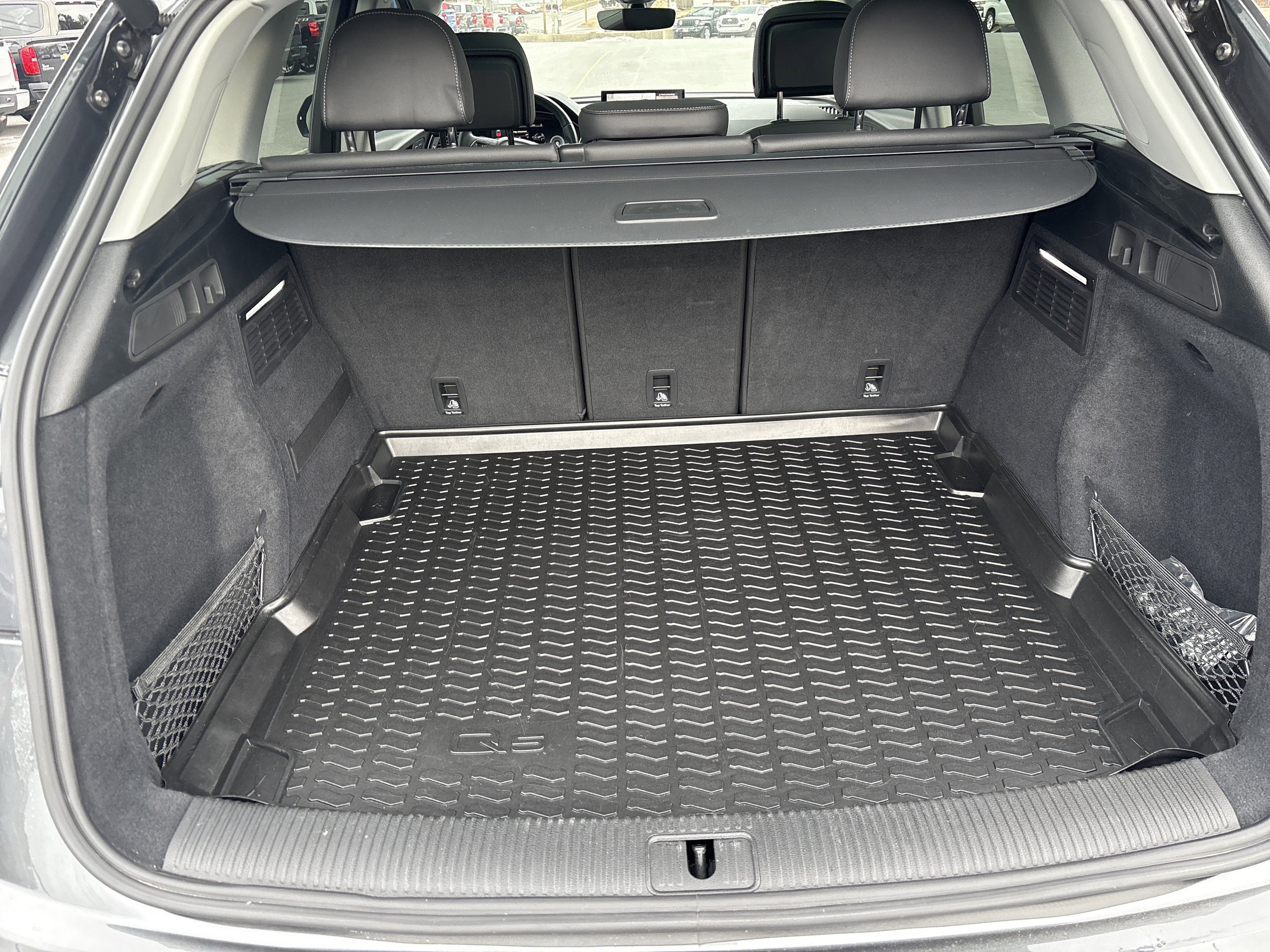 2023 Audi Q5 S line Premium Plus