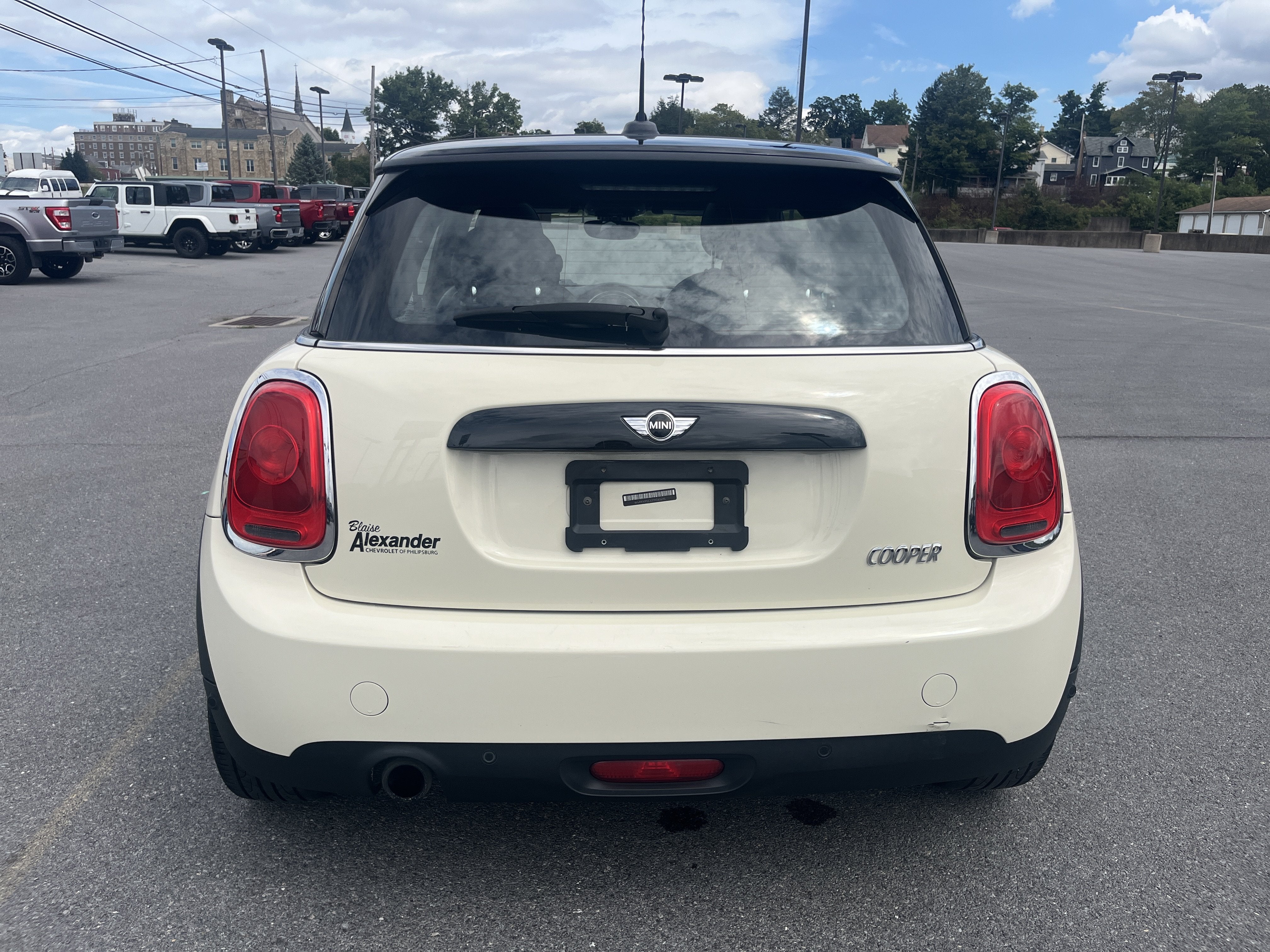 2018 MINI Hardtop 2 Door Cooper