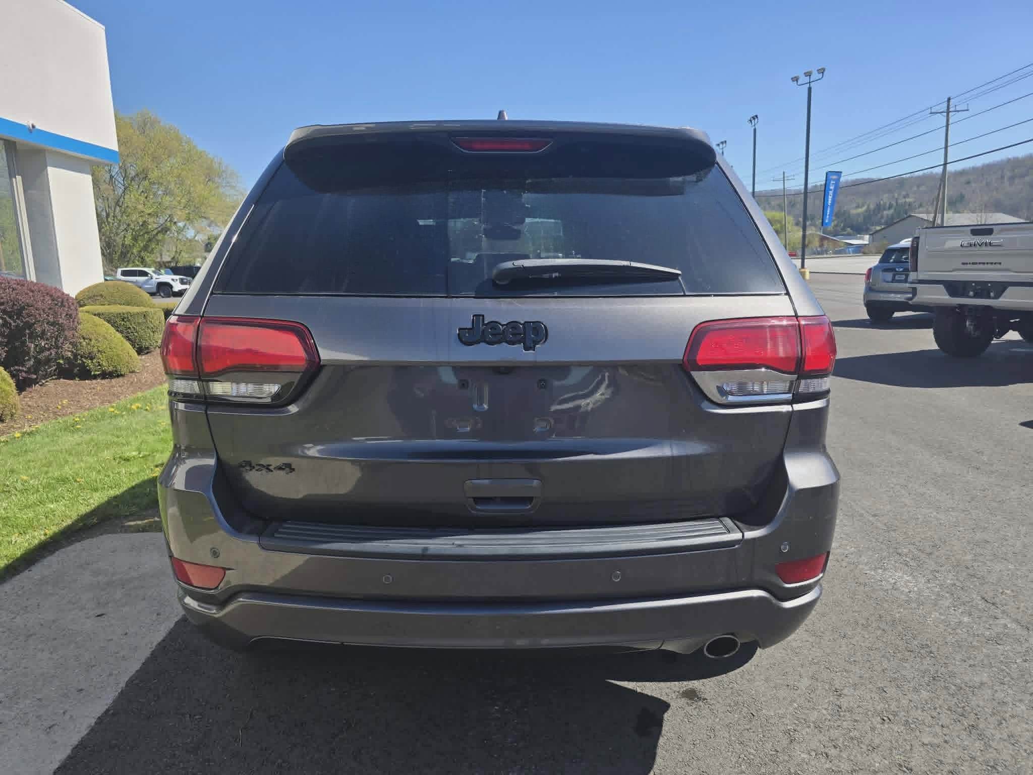 2020 Jeep Grand Cherokee Altitude