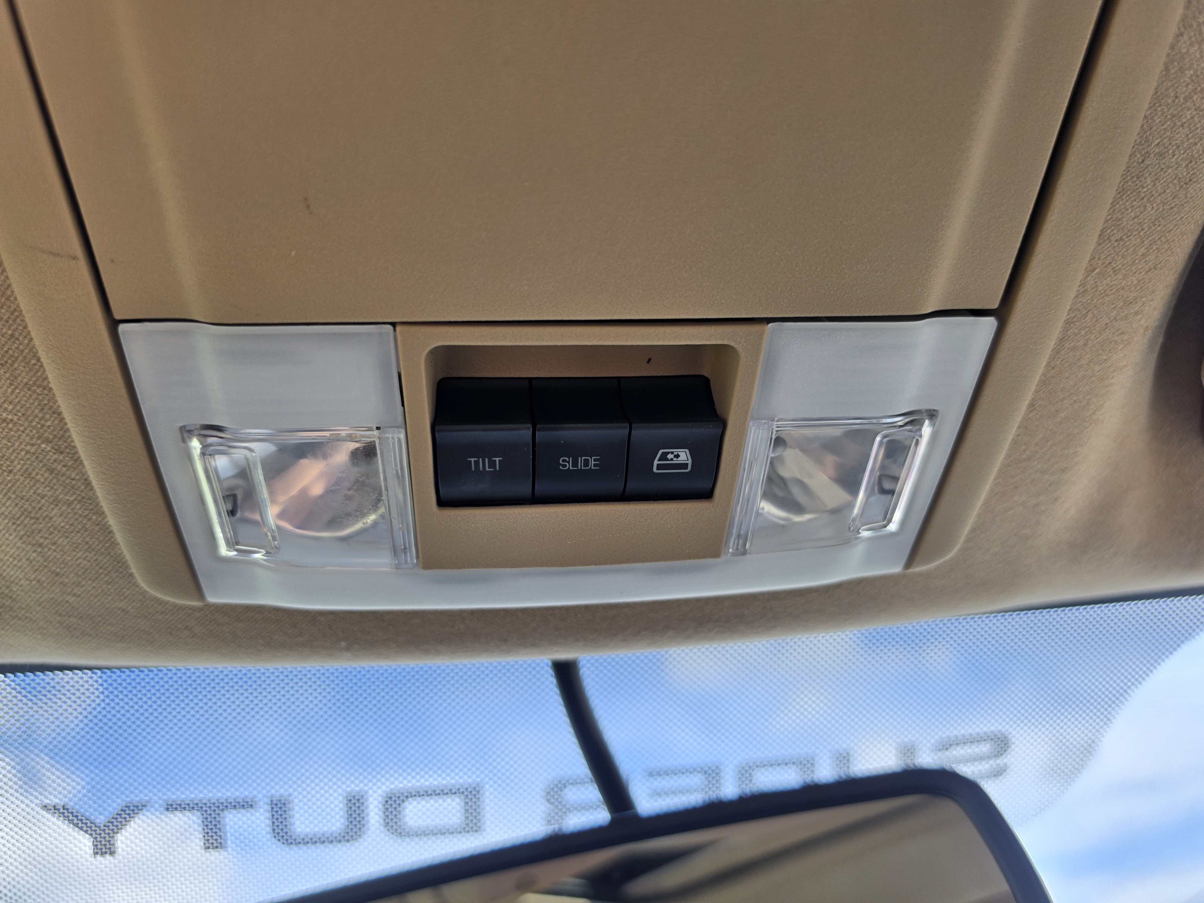 2011 Ford Super Duty F-350 DRW XL