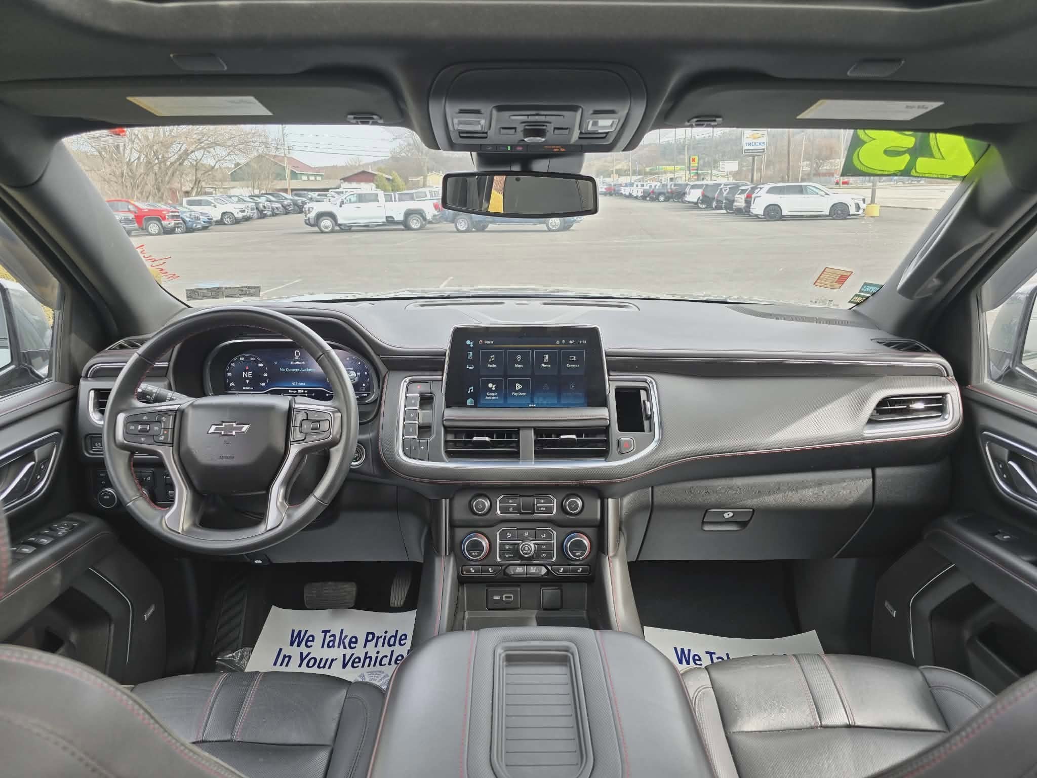 2023 Chevrolet Suburban RST