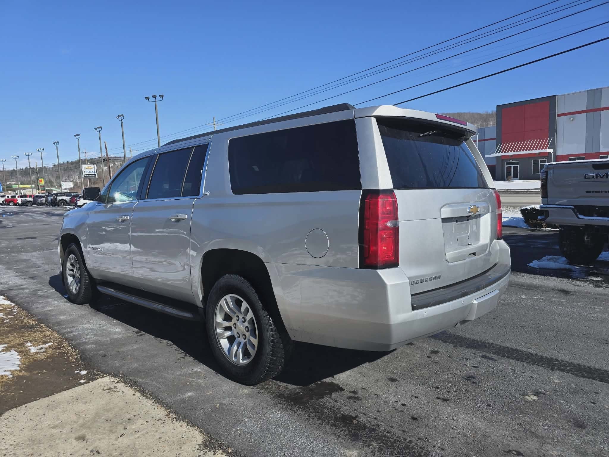 2020 Chevrolet Suburban LT