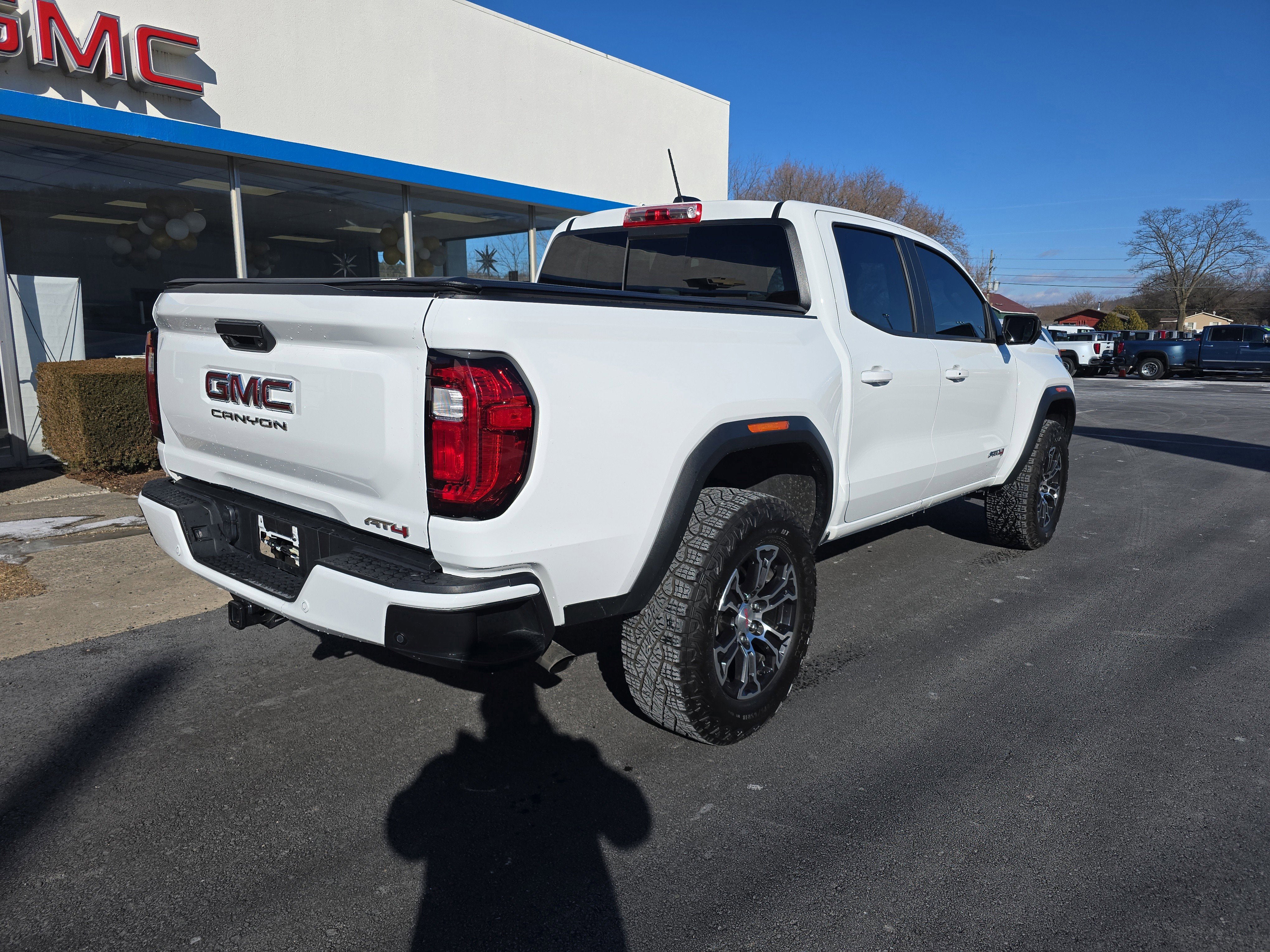 2024 GMC Canyon AT4