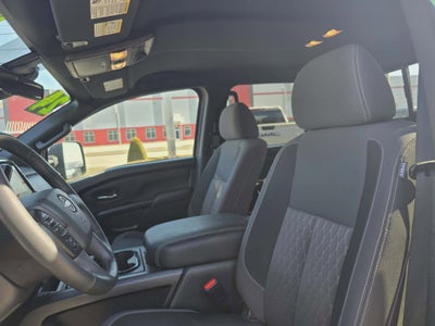 2024 Nissan Titan SV