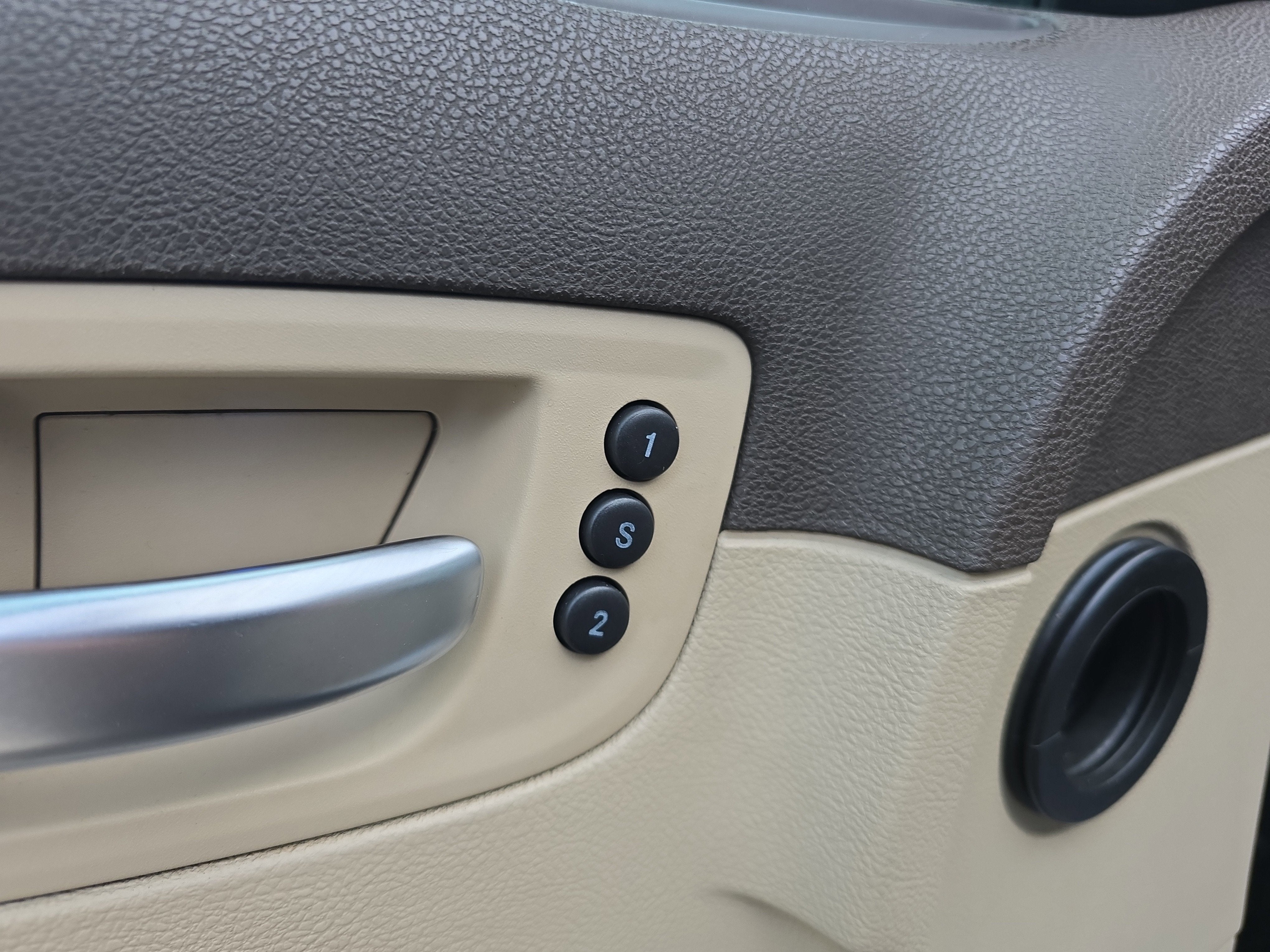 2012 Chrysler 300 300C