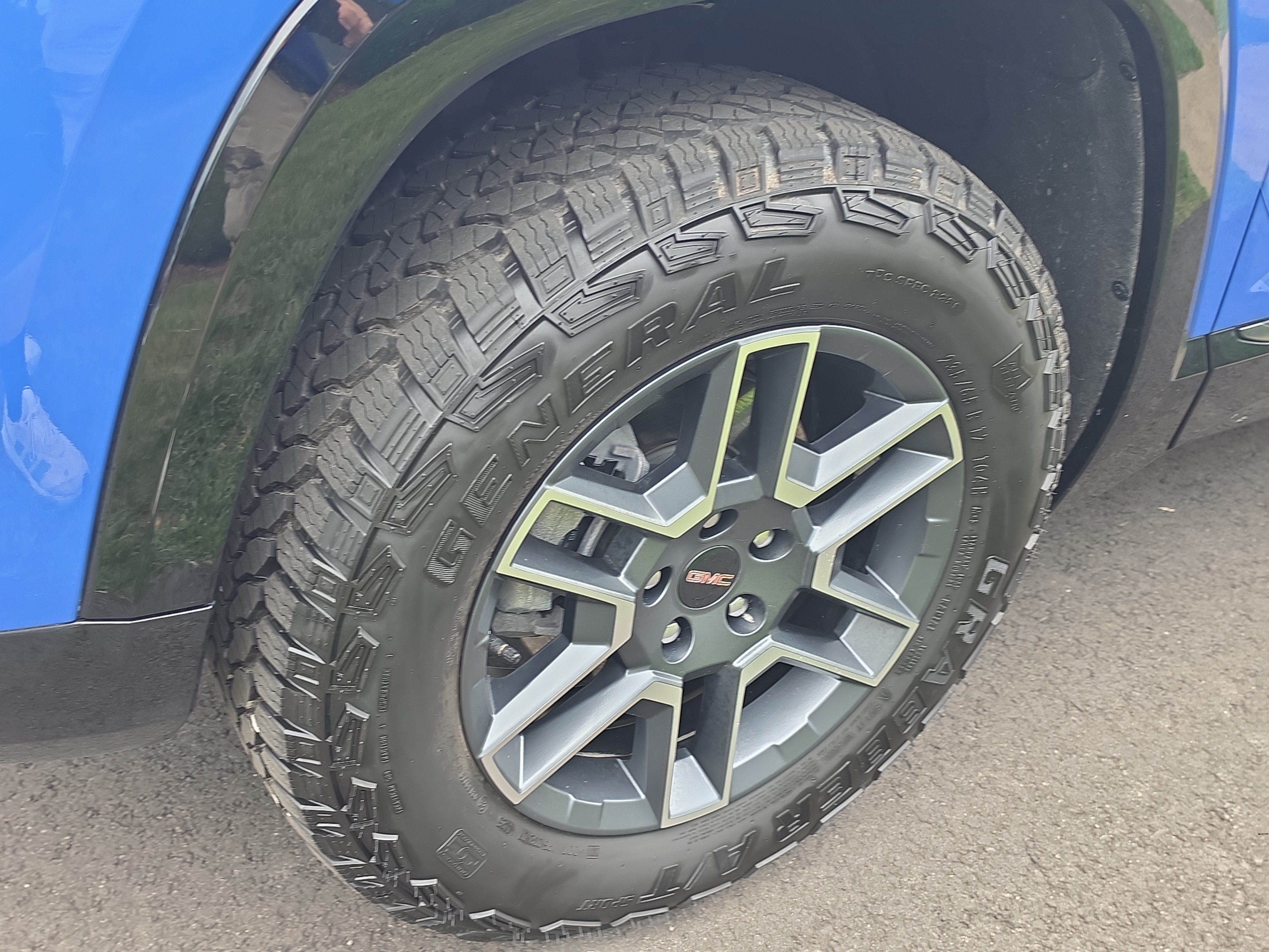 2026 GMC Terrain AT4