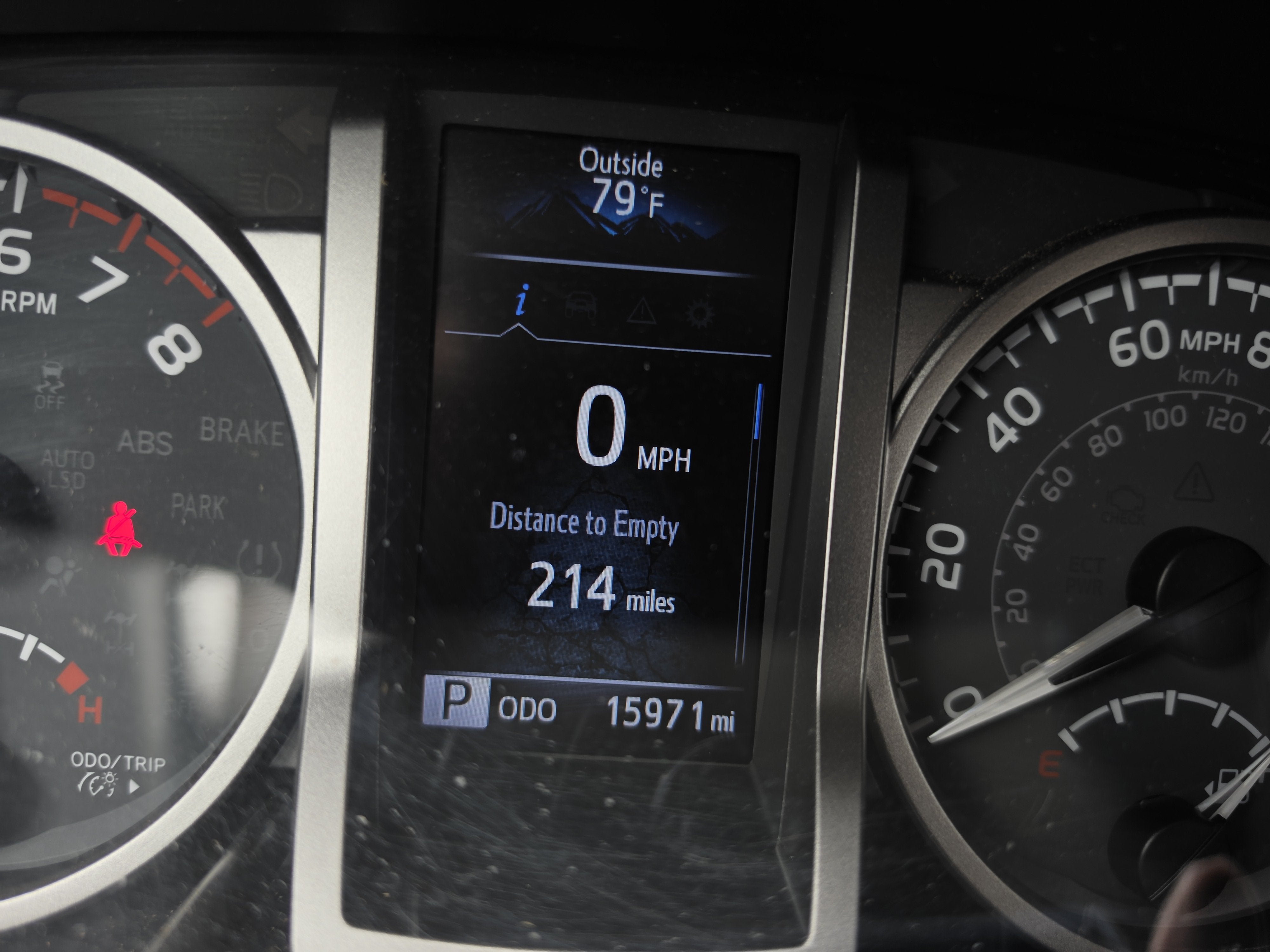2022 Toyota Tacoma 4WD SR