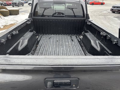 2022 Toyota Tacoma 4WD SR5