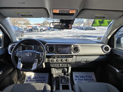 2022 Toyota Tacoma 4WD SR5