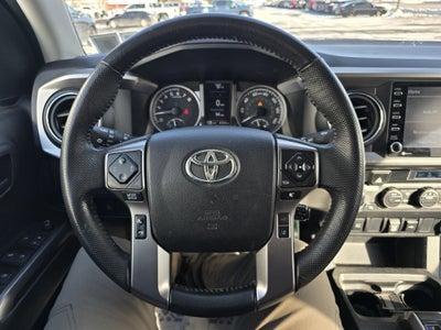 2022 Toyota Tacoma 4WD SR5