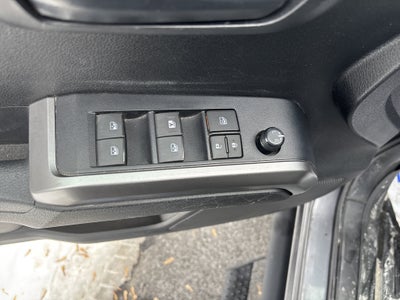 2022 Toyota Tacoma 4WD SR5