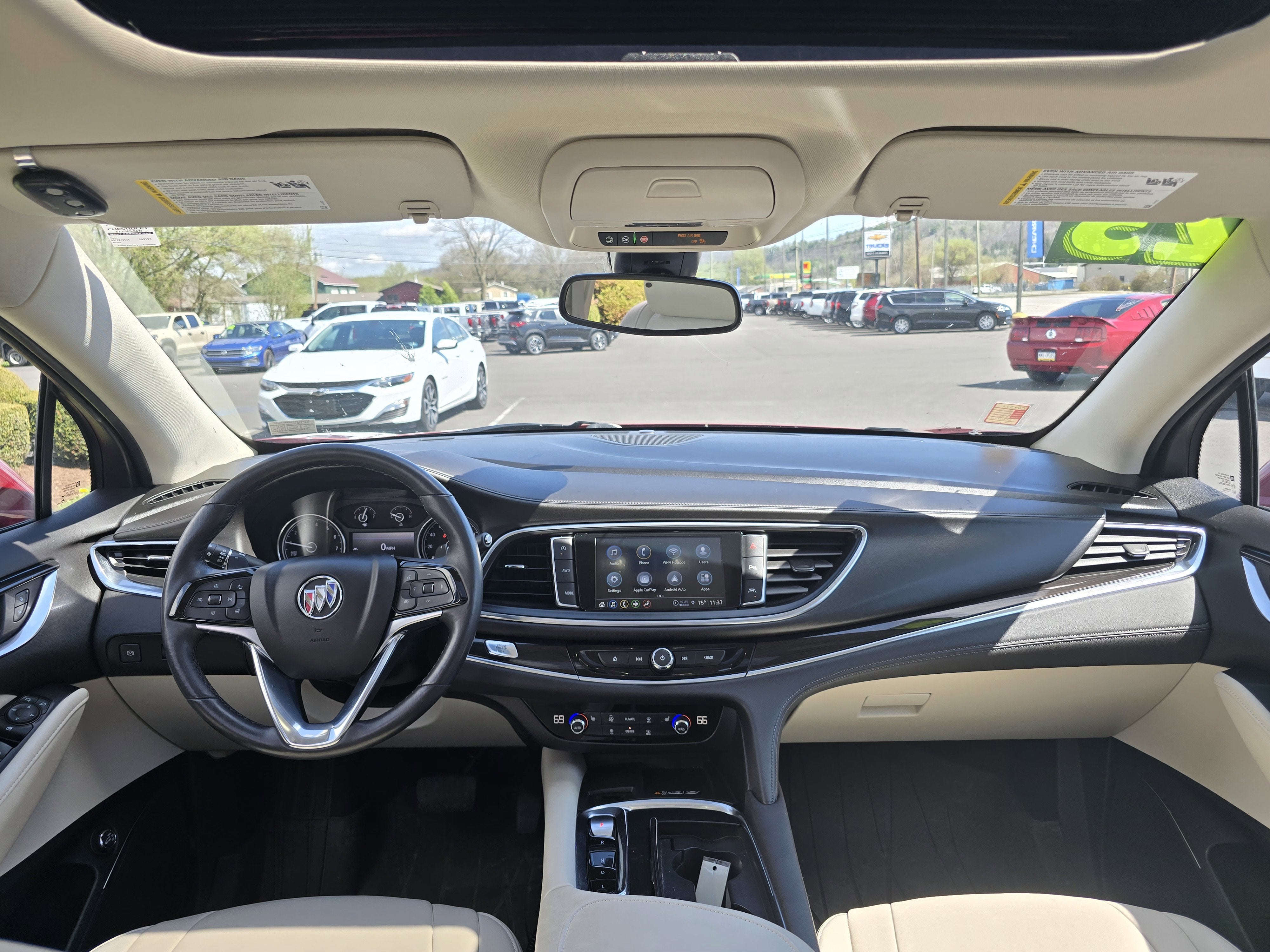 2023 Buick Enclave Essence