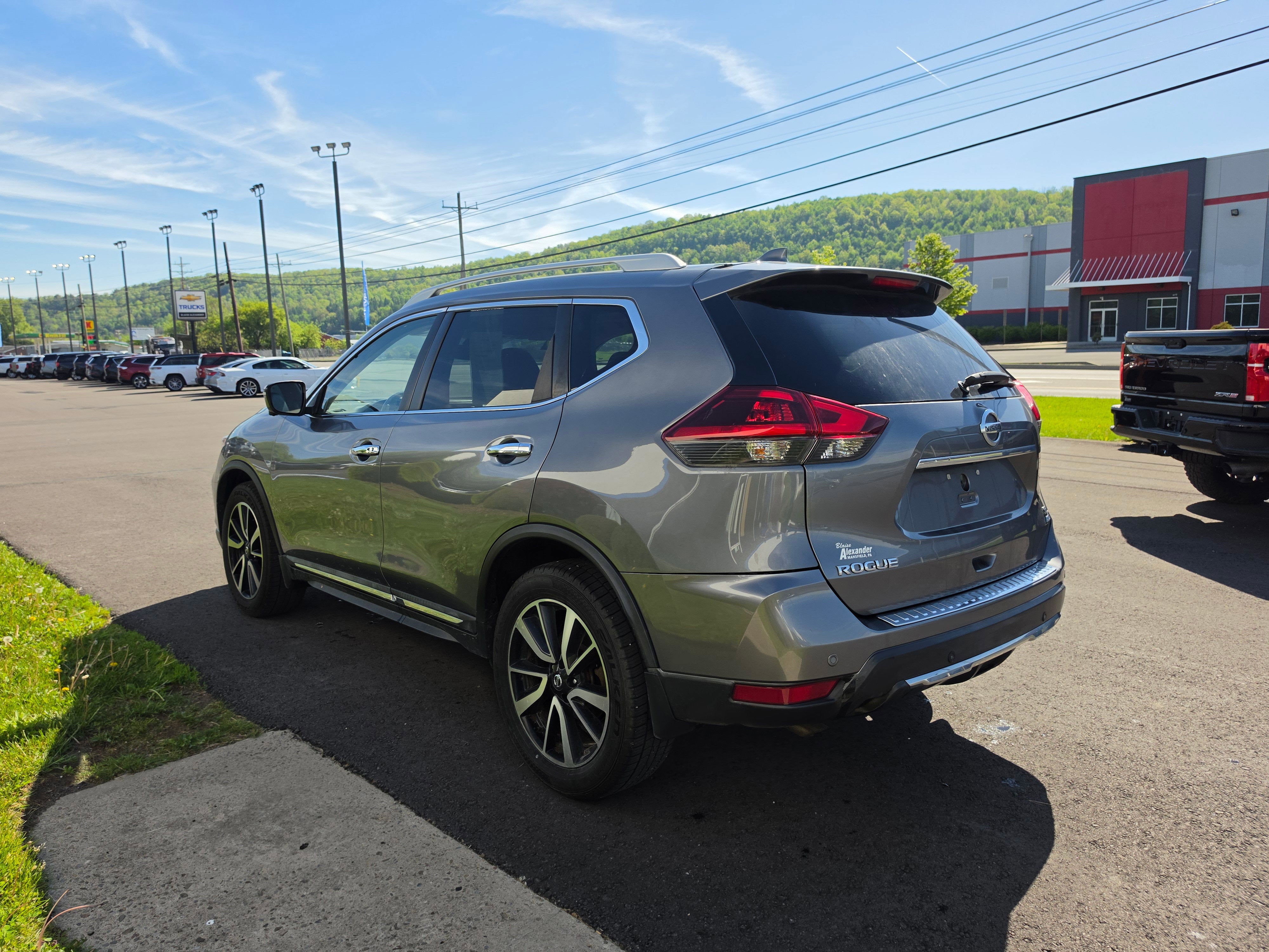 2019 Nissan Rogue SL
