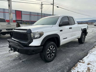 2014 Toyota Tundra 4WD Truck SR