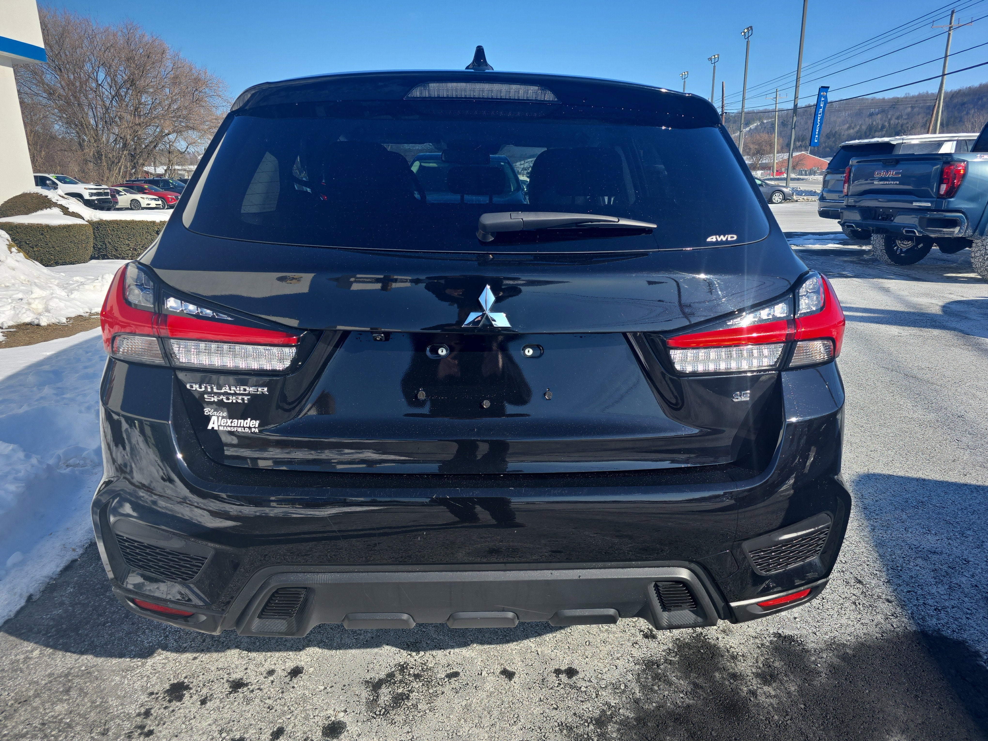 2025 Mitsubishi Outlander Sport S