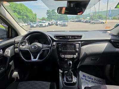 2022 Nissan Rogue Sport SV