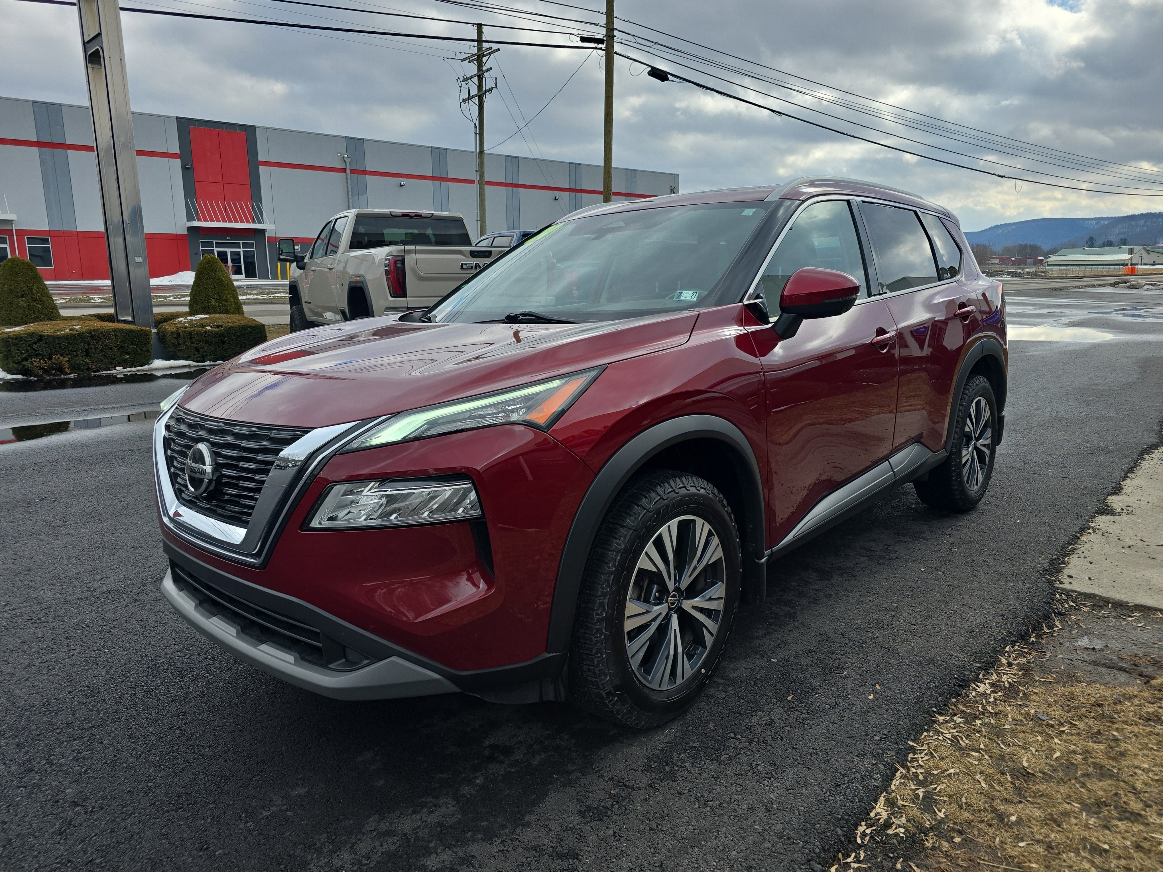 2021 Nissan Rogue SV