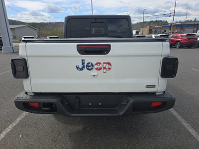 2023 Jeep Gladiator Overland