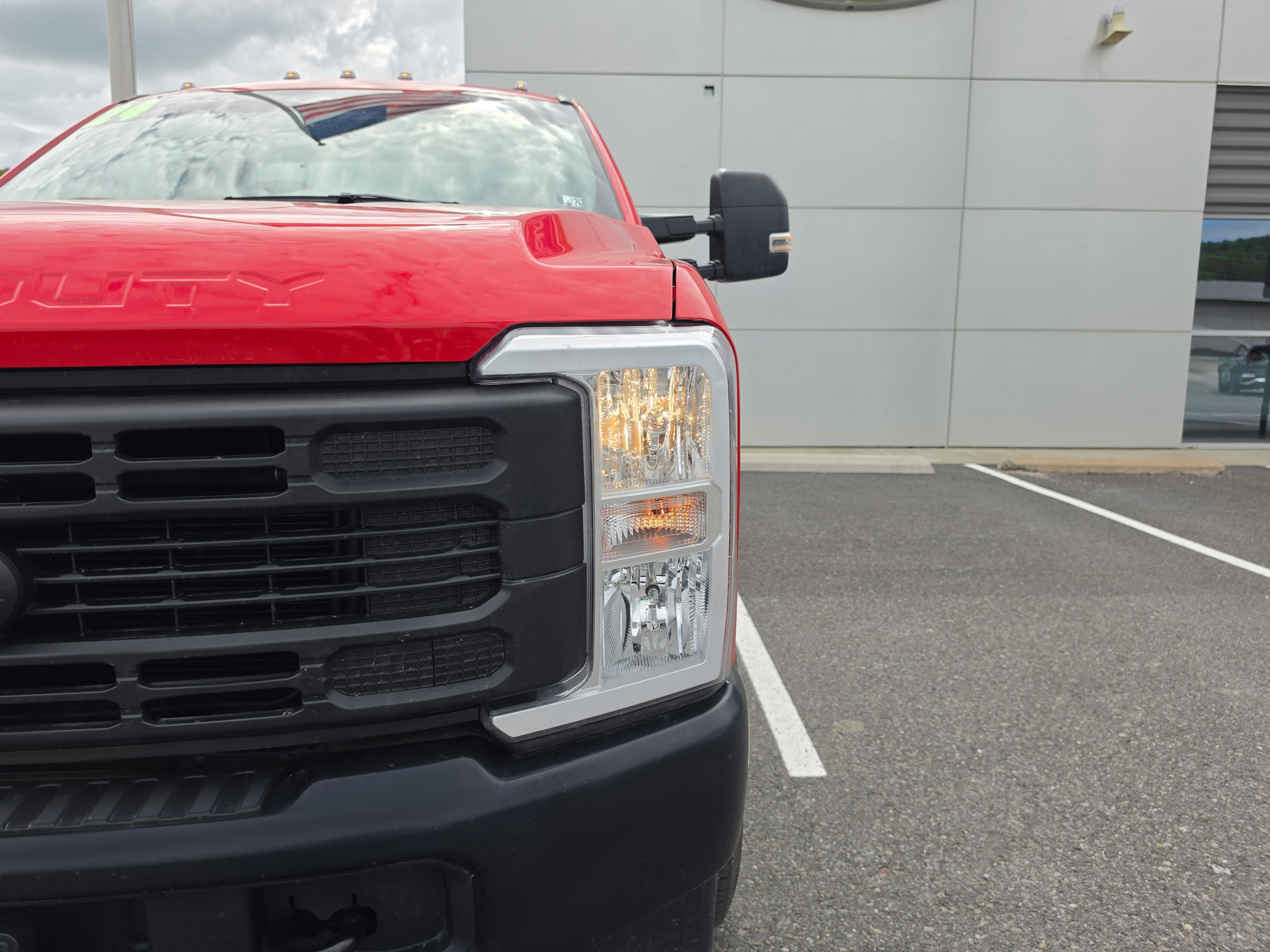 2024 Ford Super Duty F-350 SRW XL