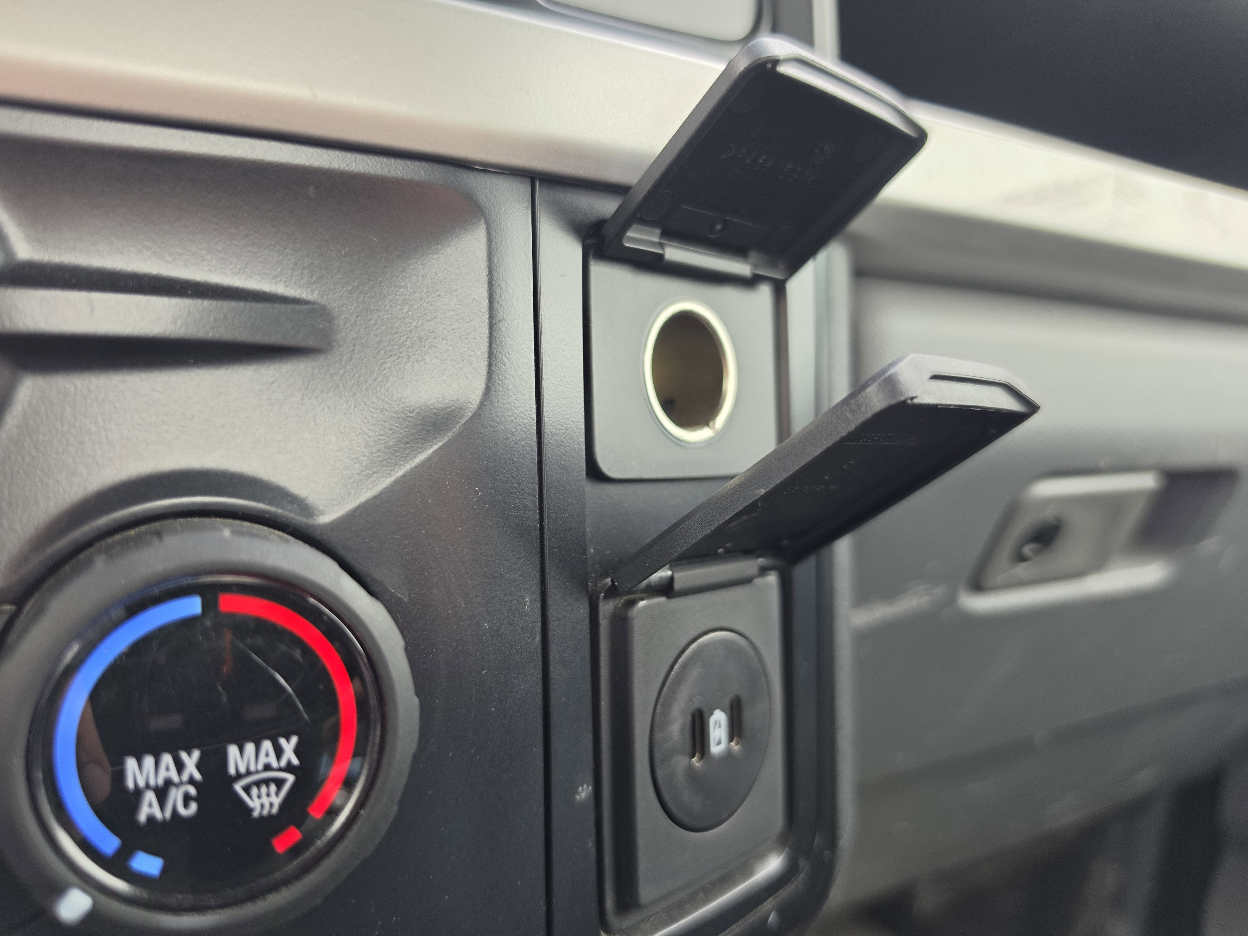 2024 Ford Super Duty F-350 SRW XL