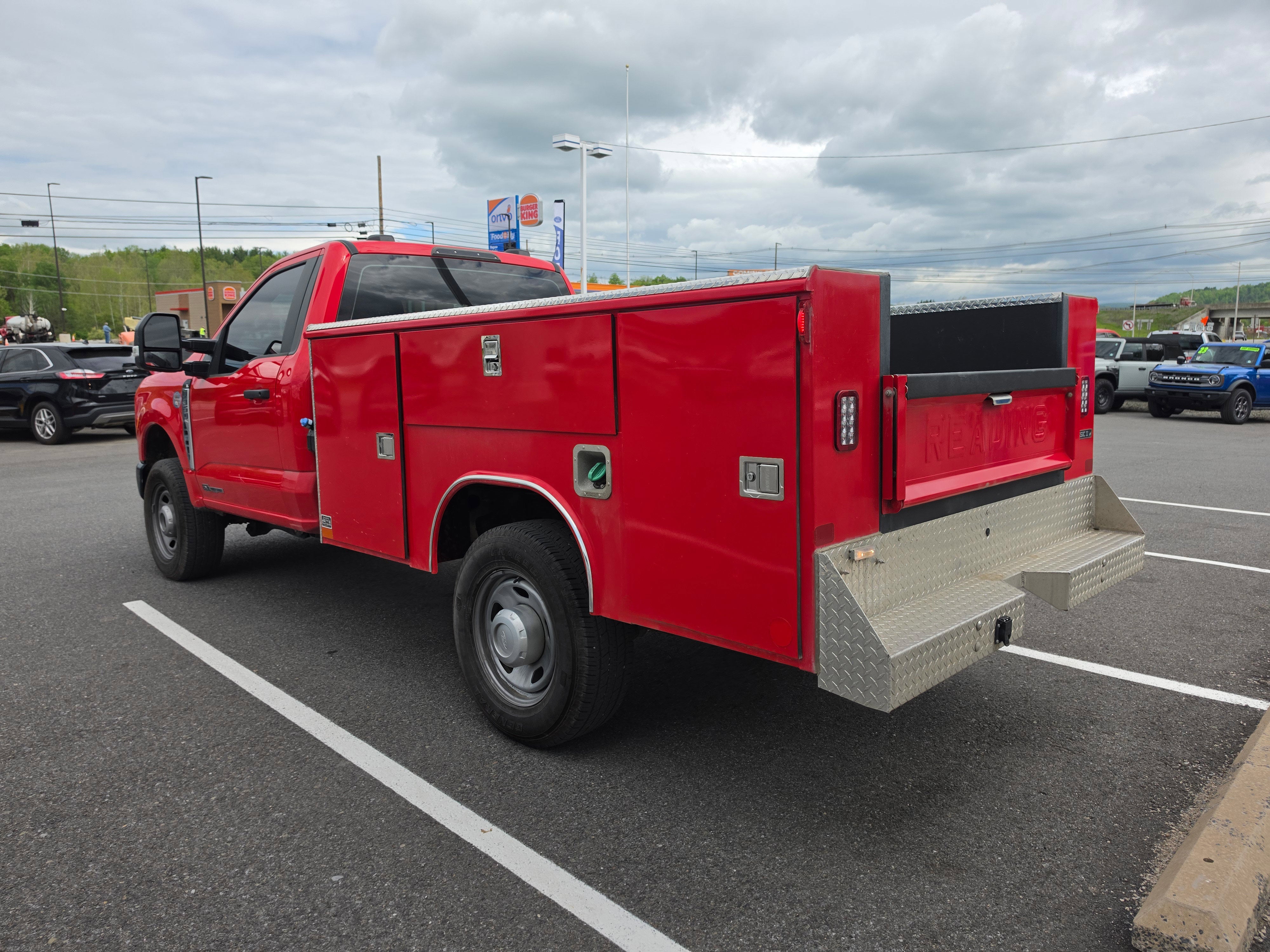 2024 Ford Super Duty F-350 SRW XL