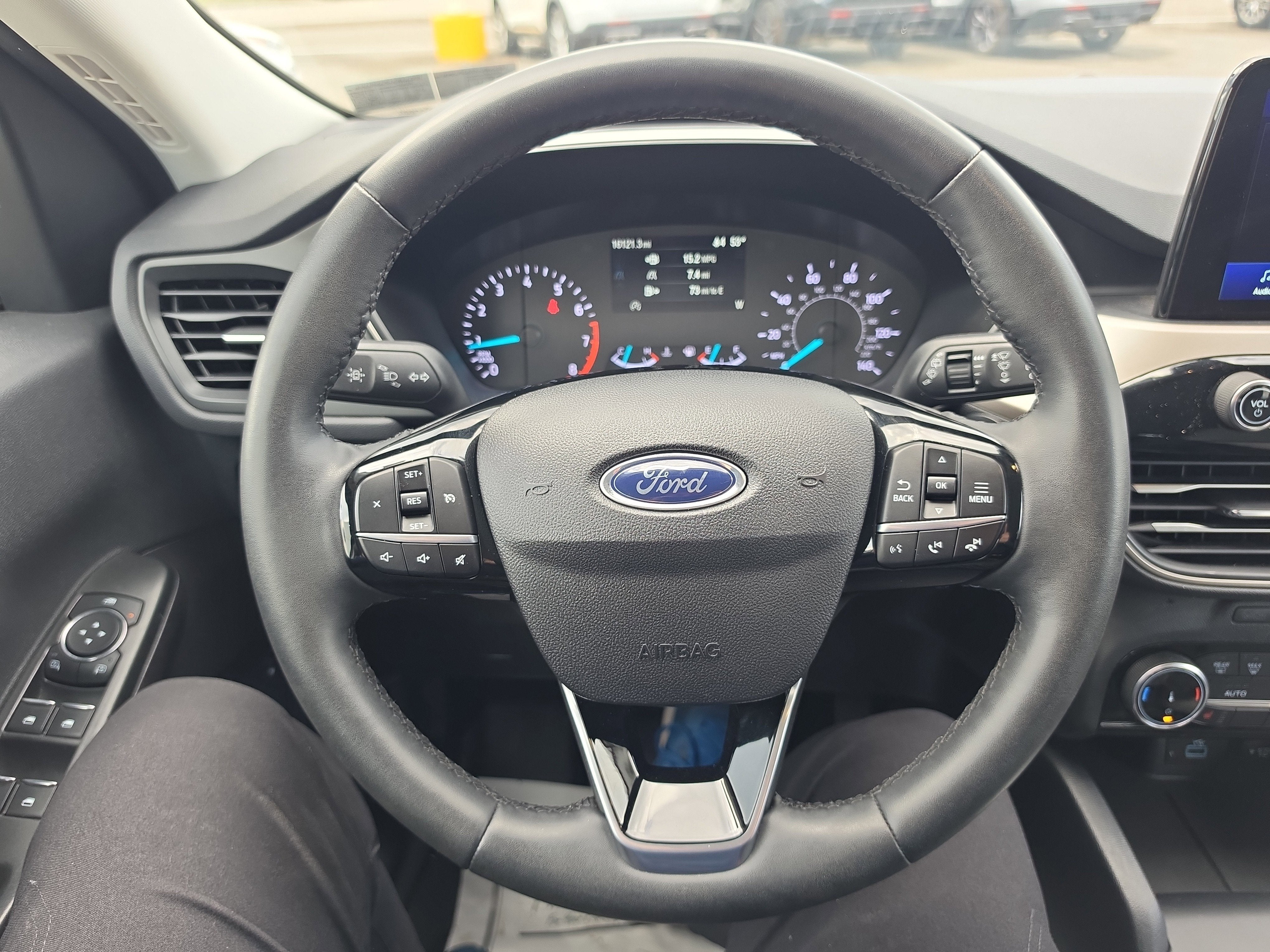 2022 Ford Escape SE