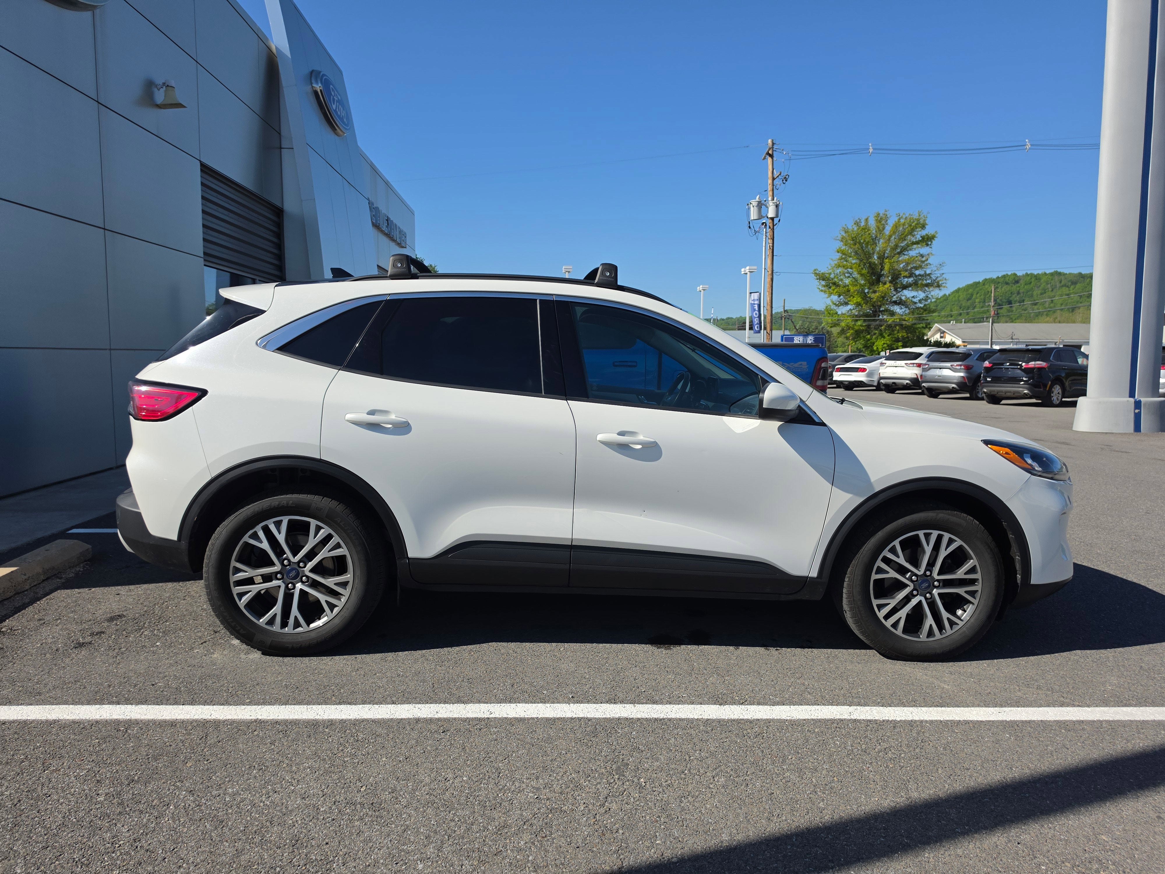 2020 Ford Escape SEL