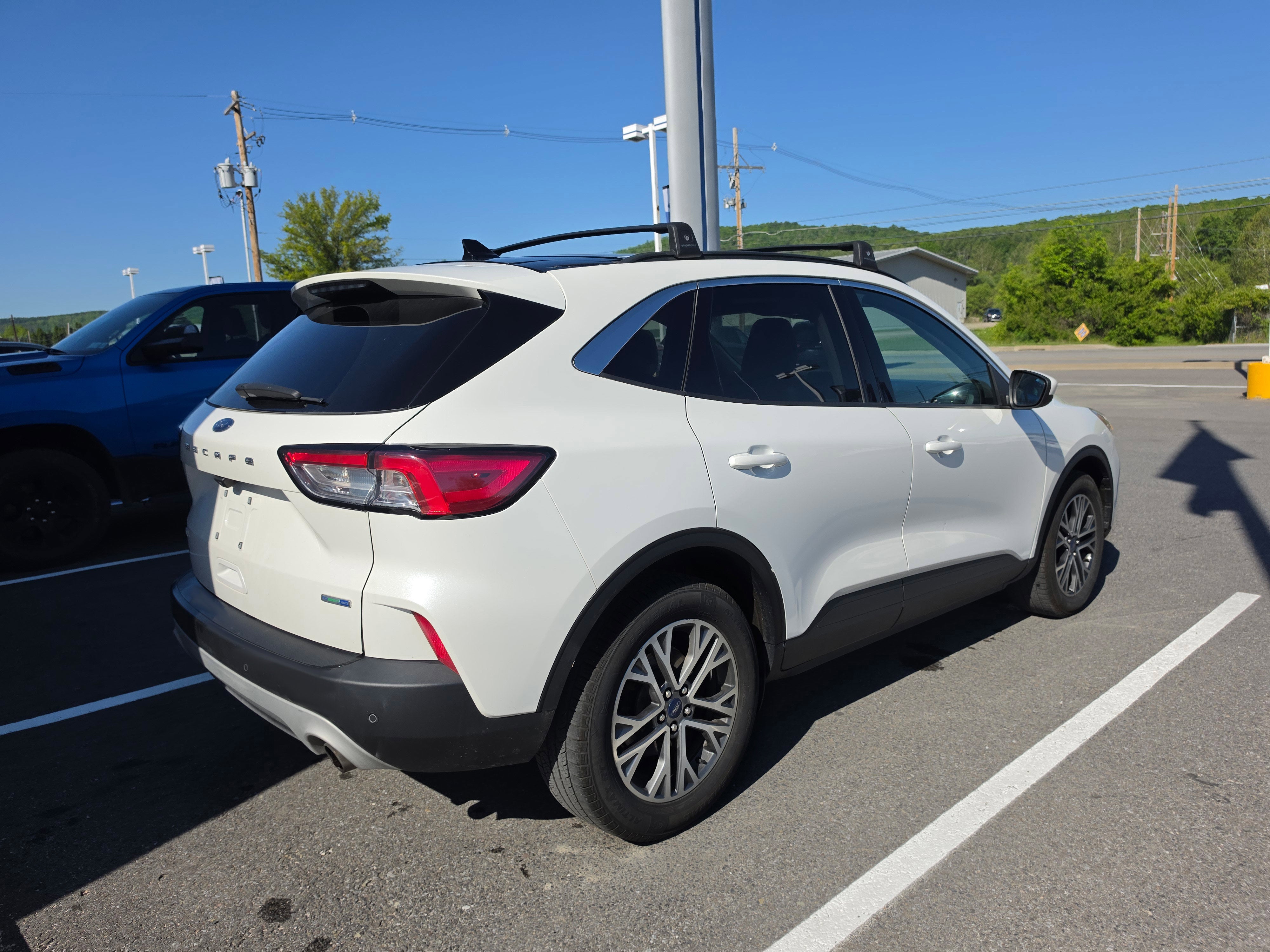 2020 Ford Escape SEL